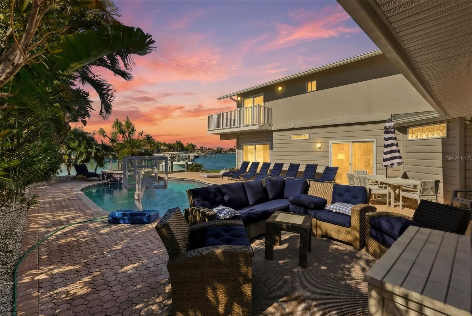 2822 W VINA DEL MAR BLVD, ST PETE BEACH, FL — photo 2