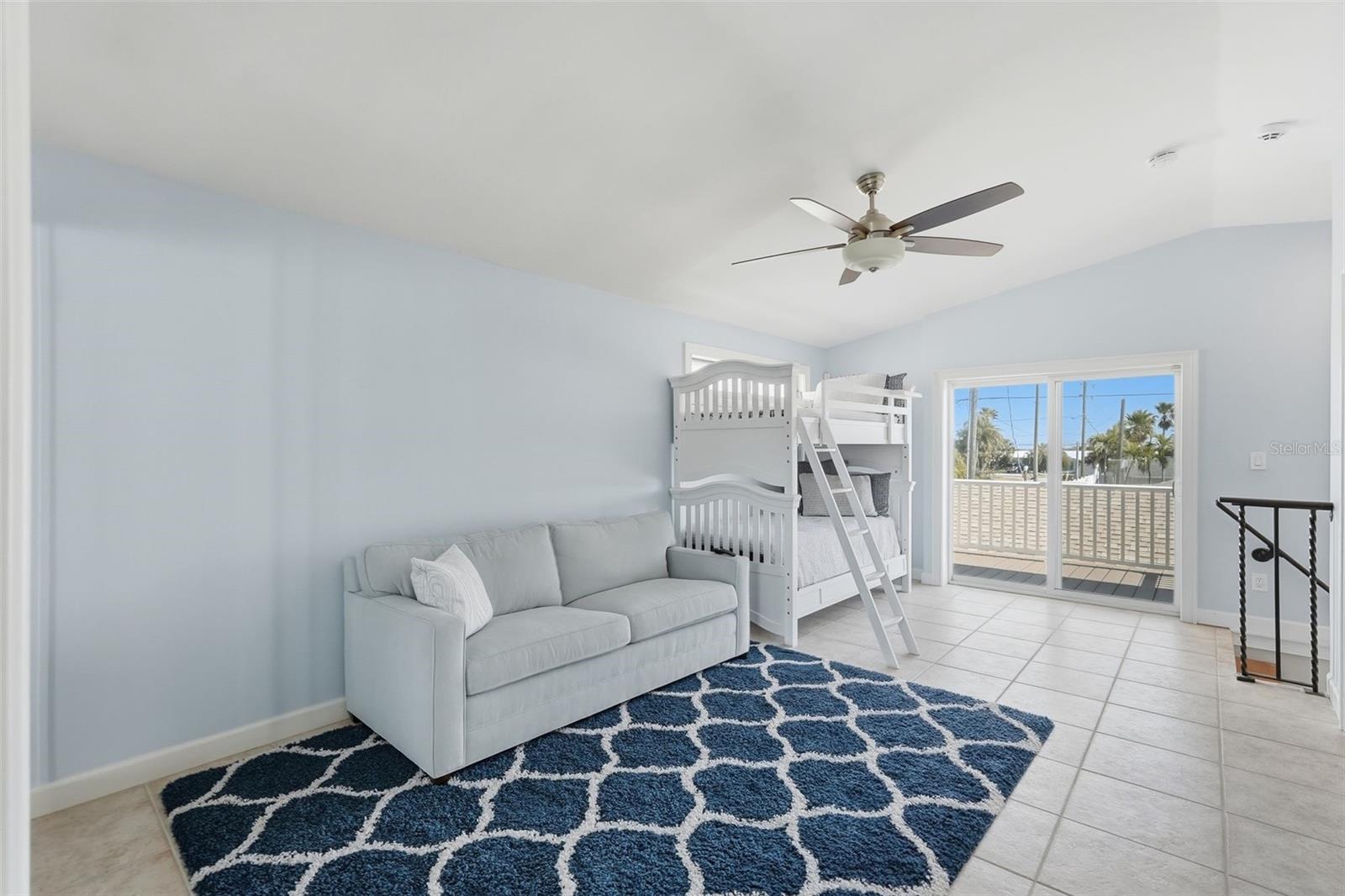 2822 W VINA DEL MAR BLVD, ST PETE BEACH, FL — photo 26