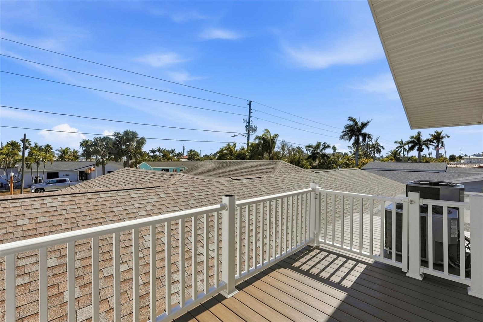 2822 W VINA DEL MAR BLVD, ST PETE BEACH, FL — photo 36