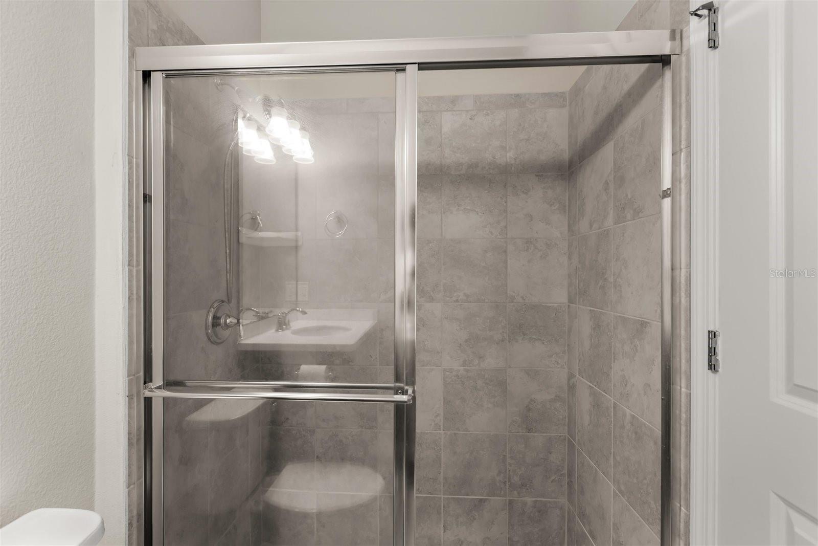 588 PIAZZA PT, OVIEDO, FL — photo 34