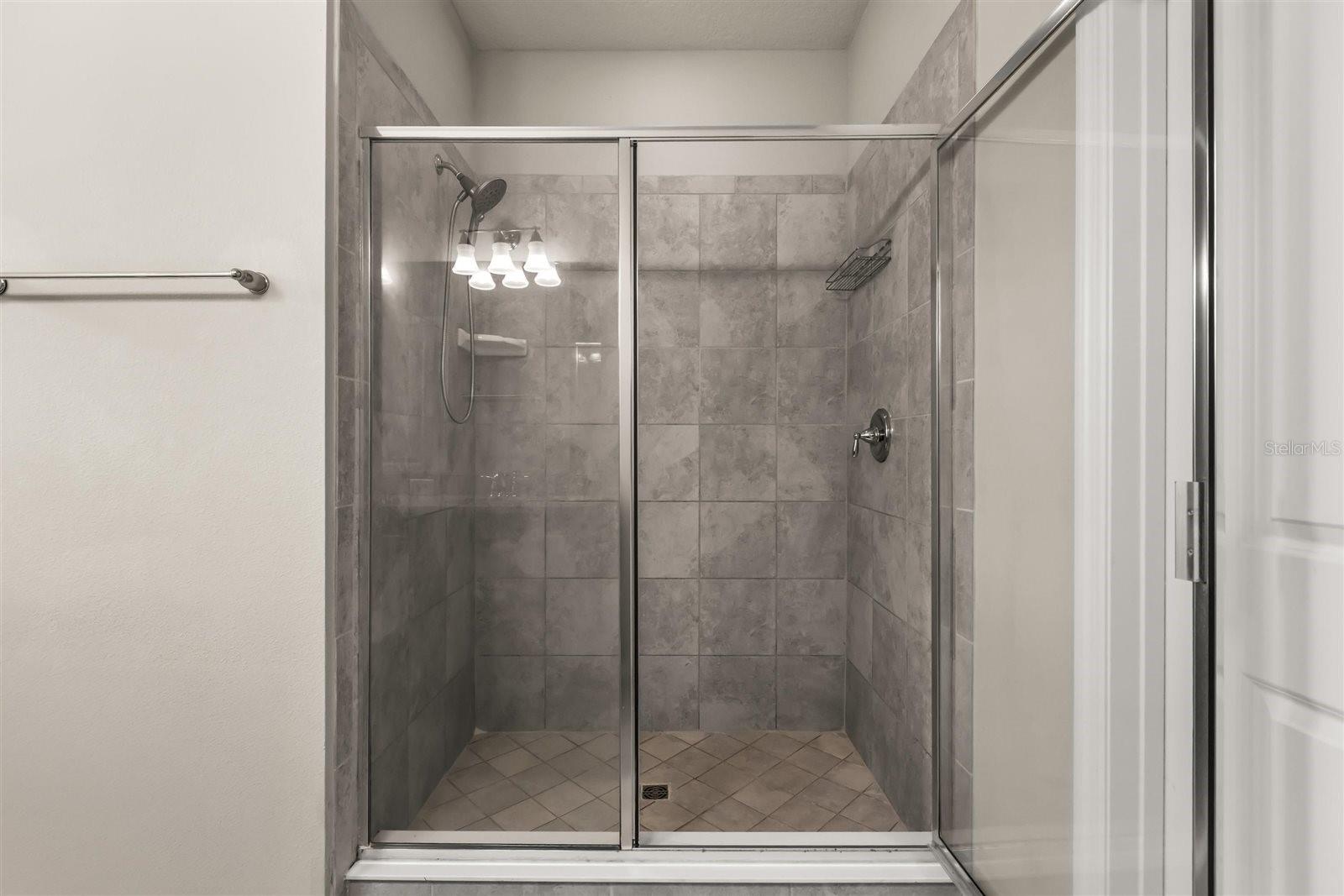 588 PIAZZA PT, OVIEDO, FL — photo 35