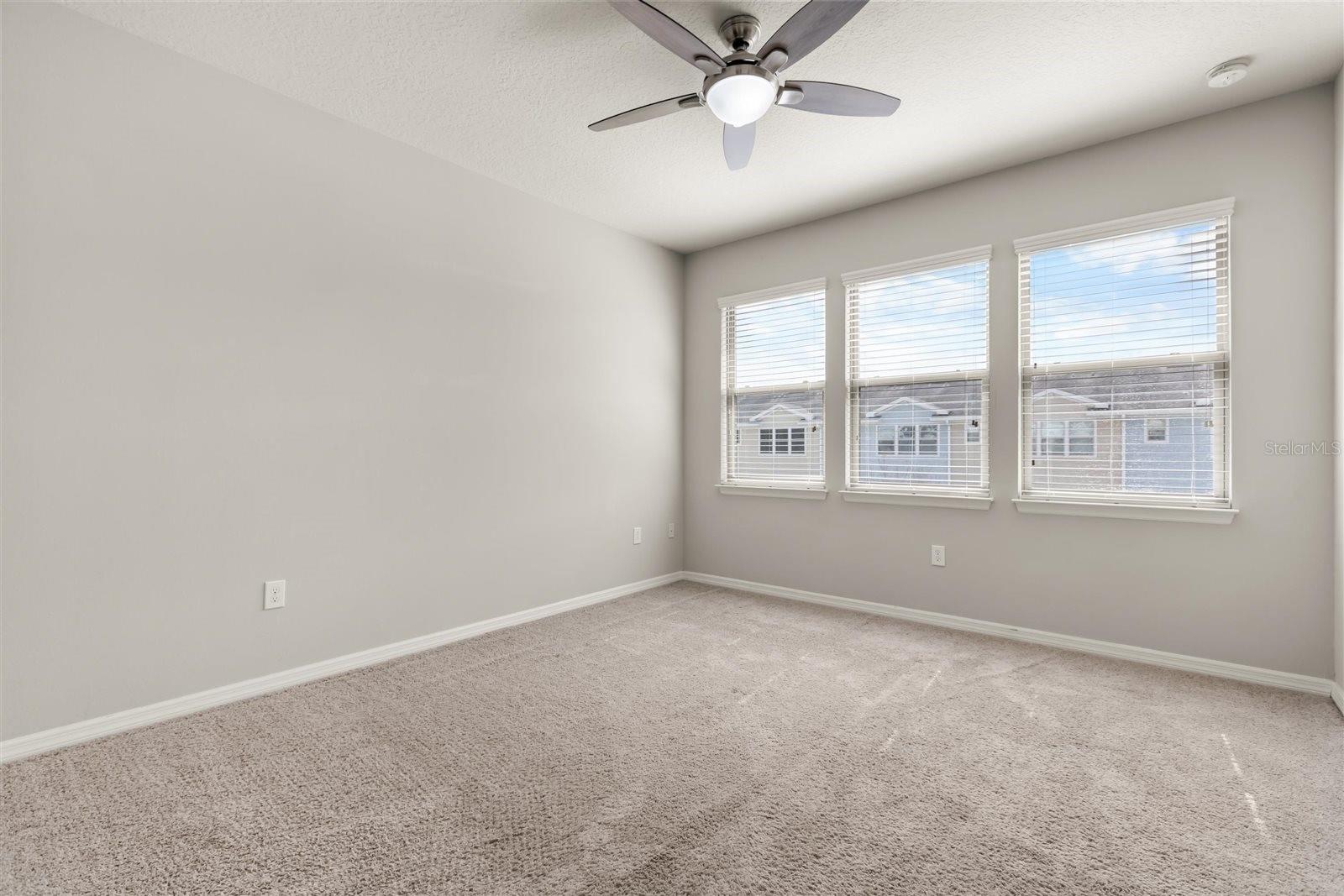 588 PIAZZA PT, OVIEDO, FL — photo 26