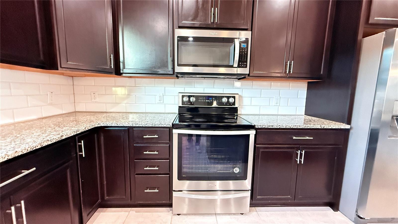 588 PIAZZA PT, OVIEDO, FL — photo 15
