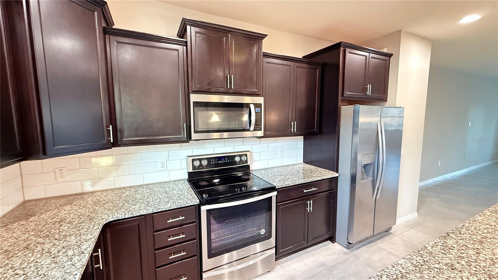 588 PIAZZA PT, OVIEDO, FL — photo 16