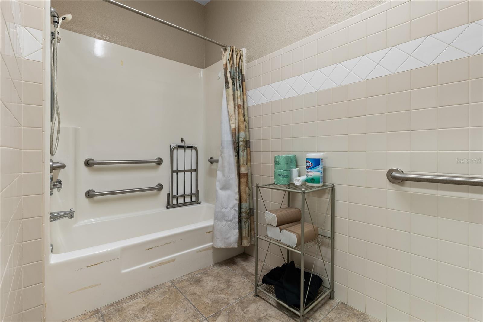 3300 N HIGHWAY 19A, MOUNT DORA, FL — photo 101
