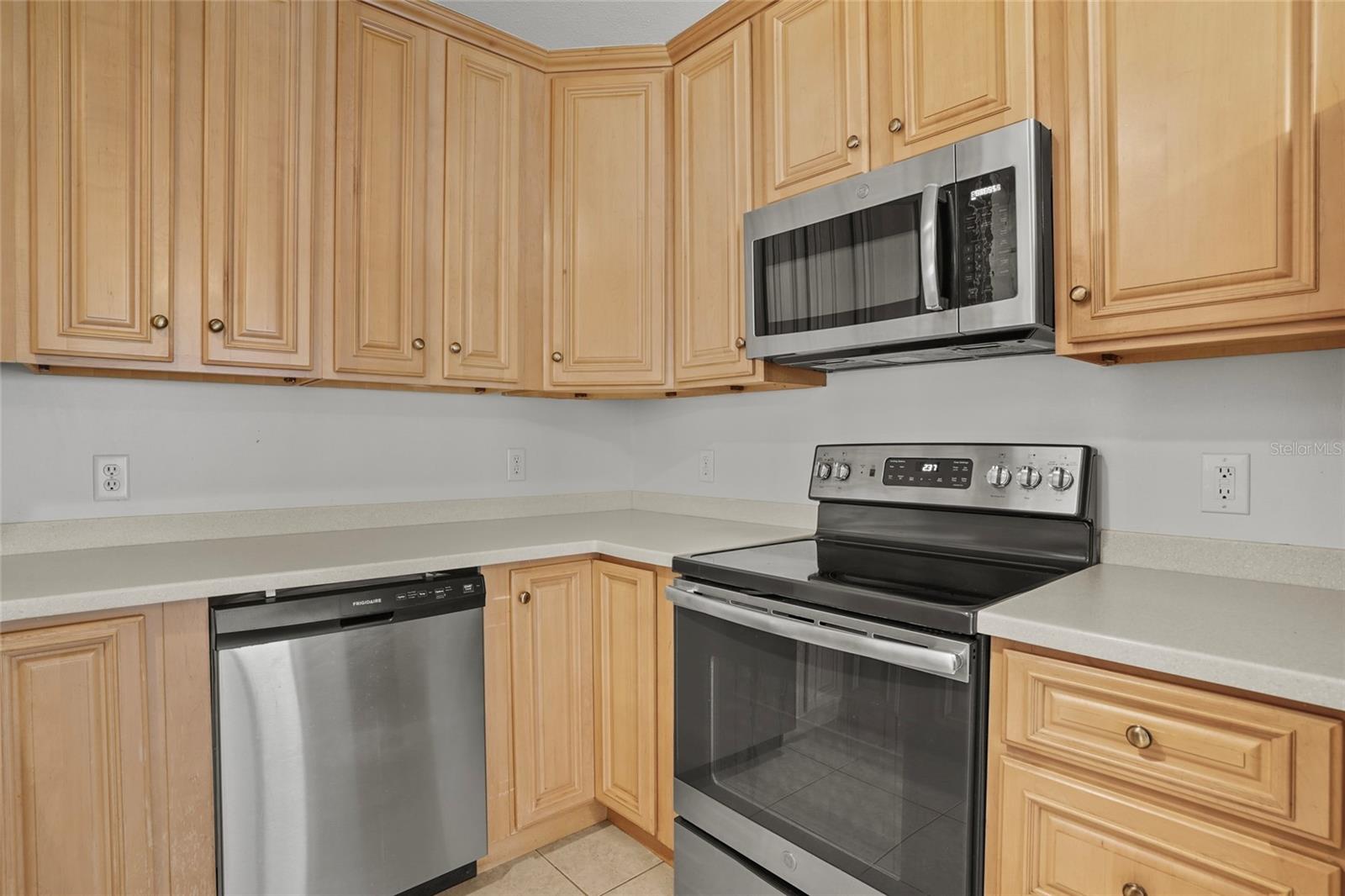 1708 POND LAKE DR, TAMPA, FL — photo 31