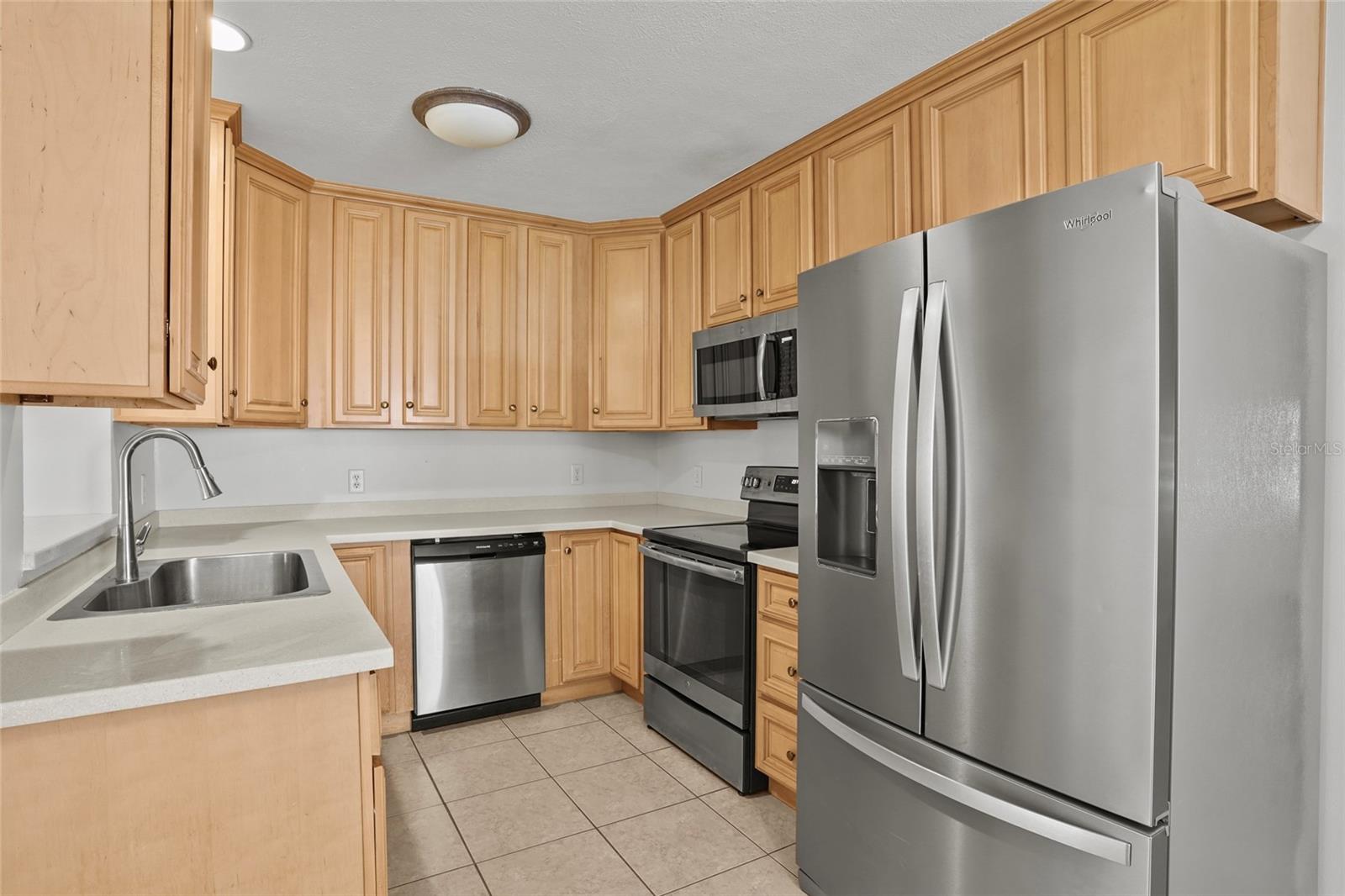 1708 POND LAKE DR, TAMPA, FL — photo 33