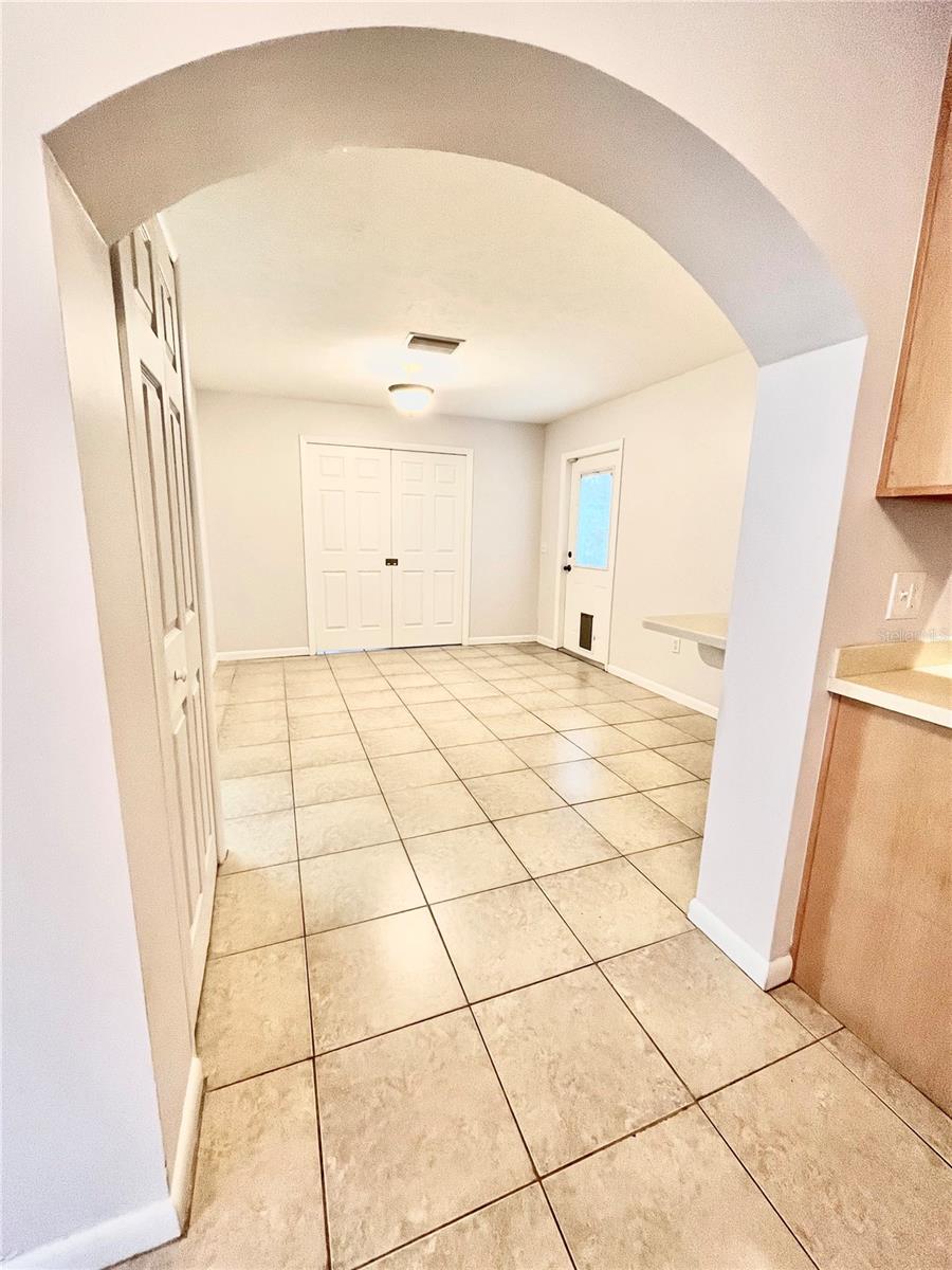 1708 POND LAKE DR, TAMPA, FL — photo 35
