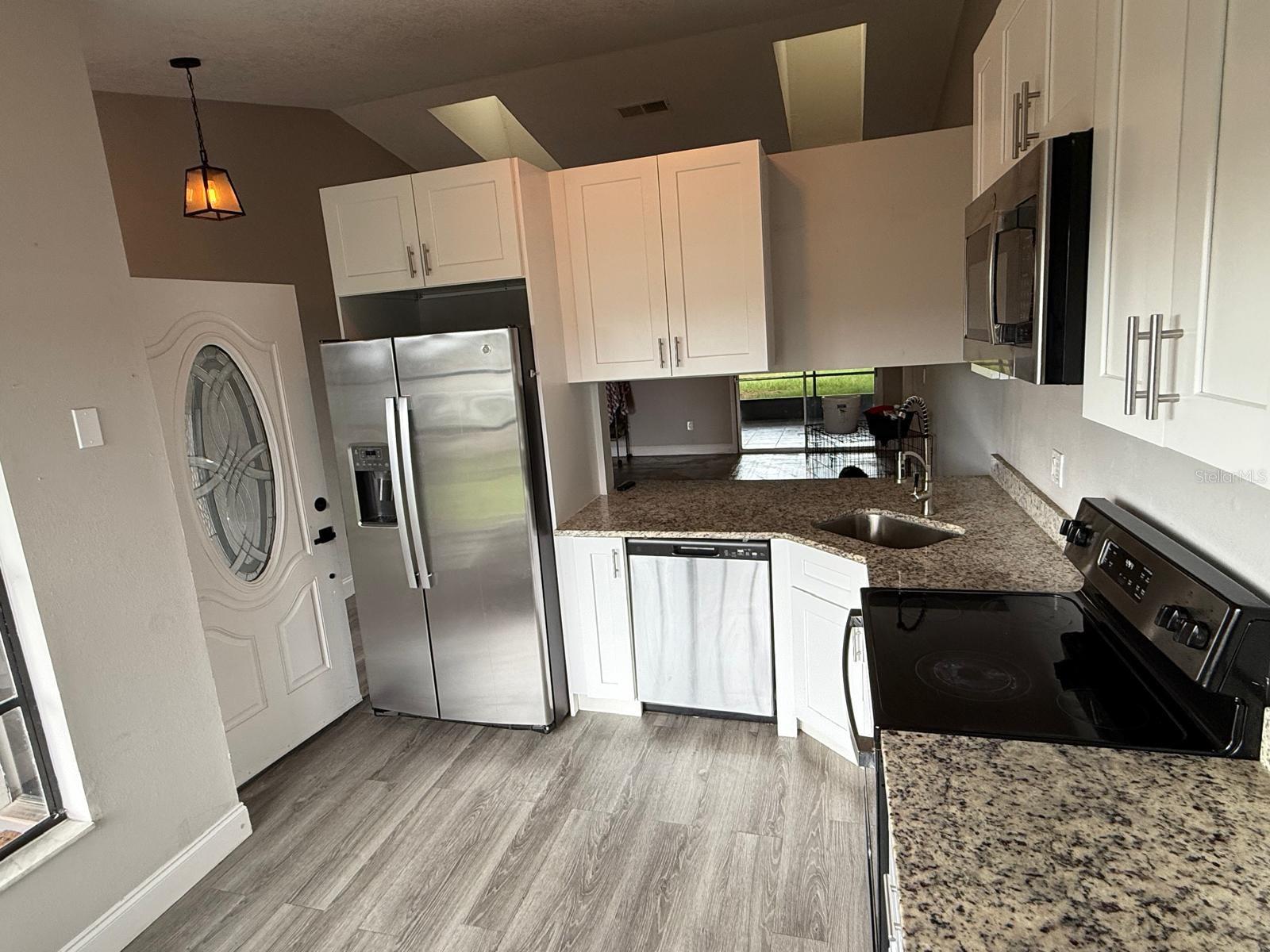 3010 GALAXY ST, DELTONA, FL — photo 2