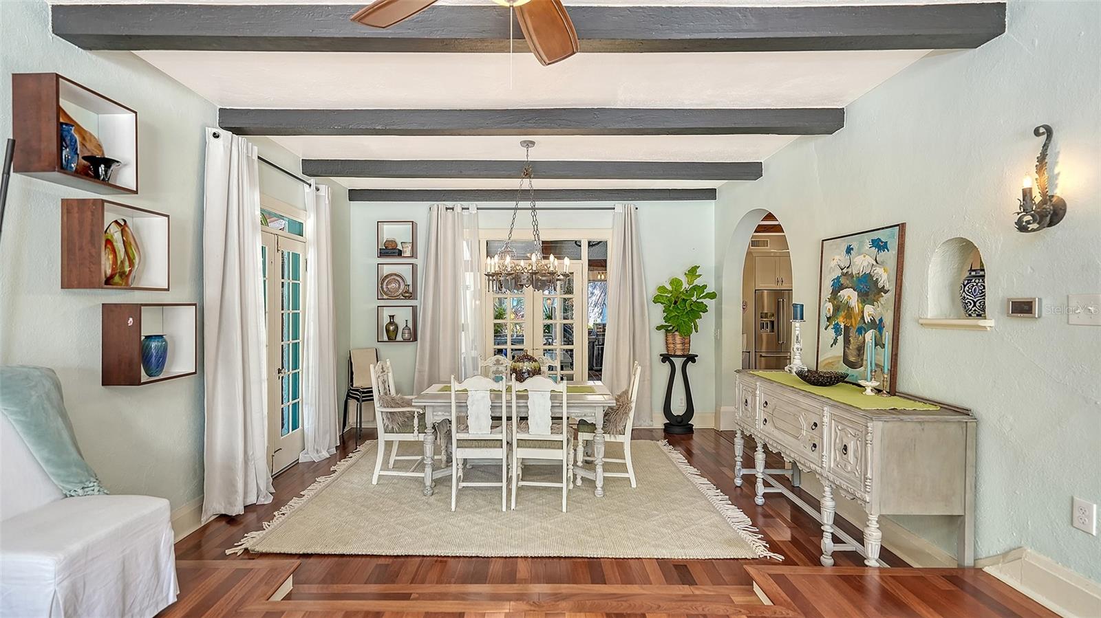 547 N SHORE DR, SARASOTA, FL — photo 13