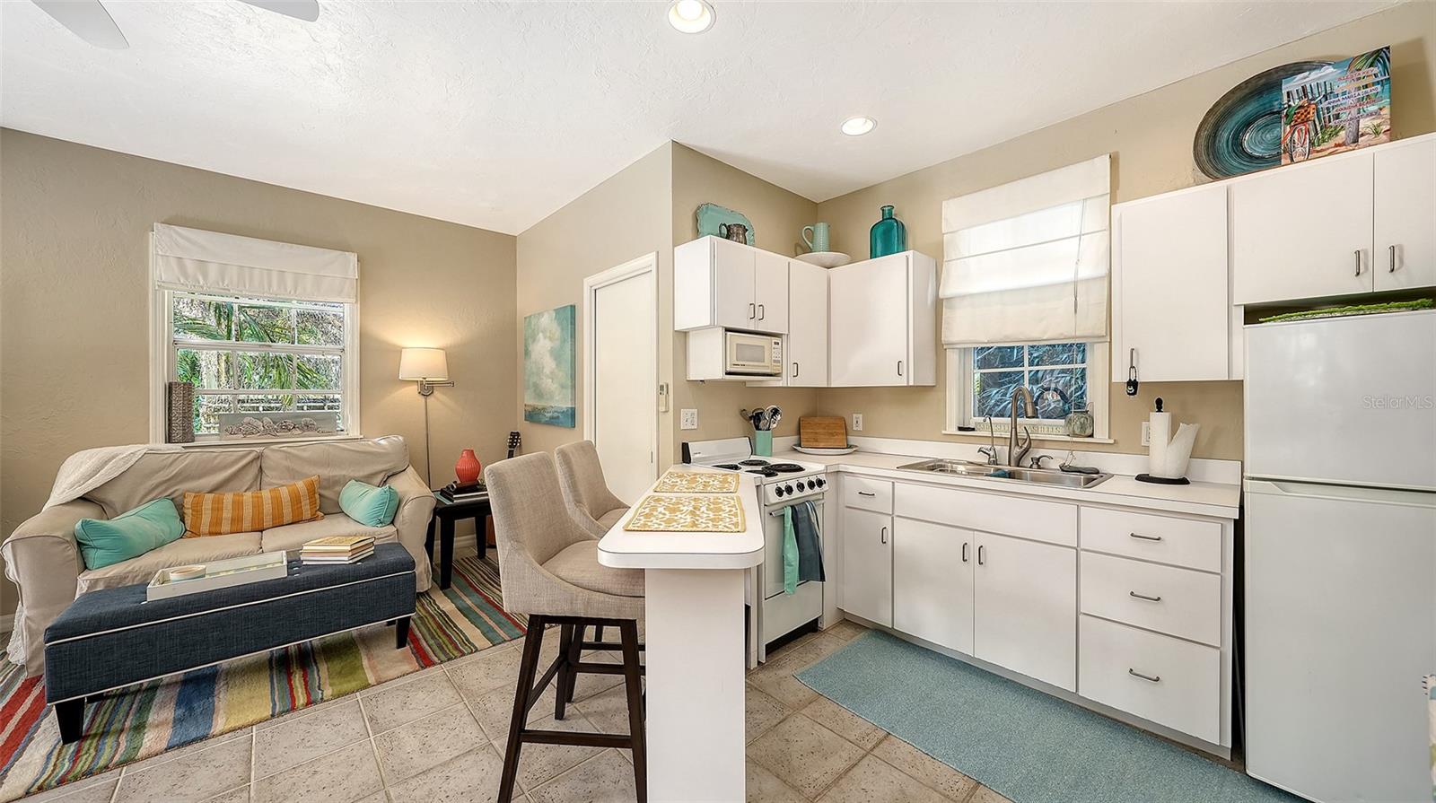 547 N SHORE DR, SARASOTA, FL — photo 48