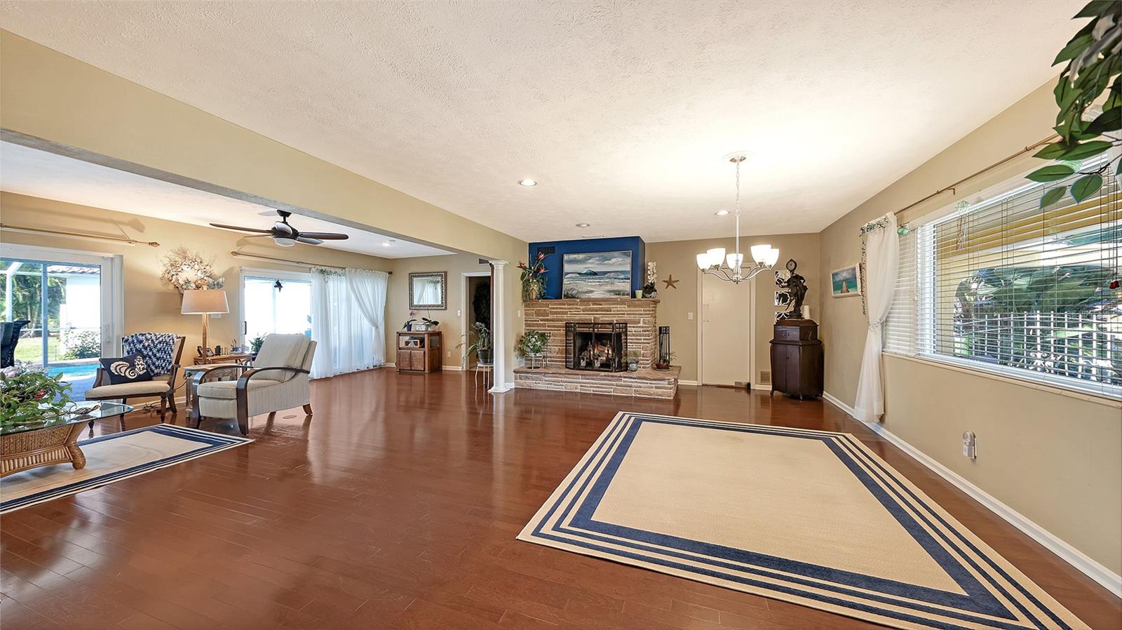 844 MAGELLAN DR, SARASOTA, FL — photo 14