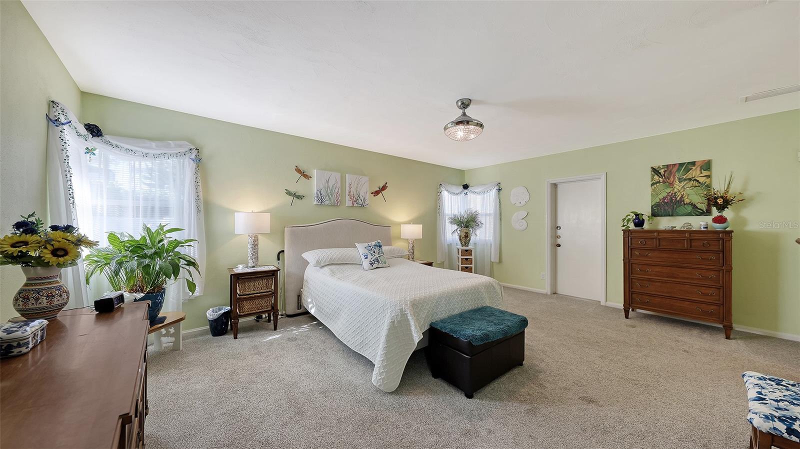 844 MAGELLAN DR, SARASOTA, FL — photo 11