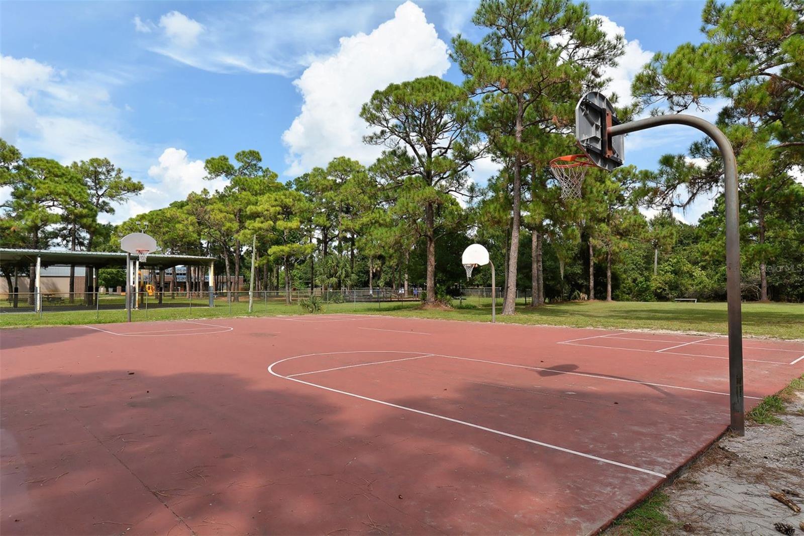 844 MAGELLAN DR, SARASOTA, FL — photo 38