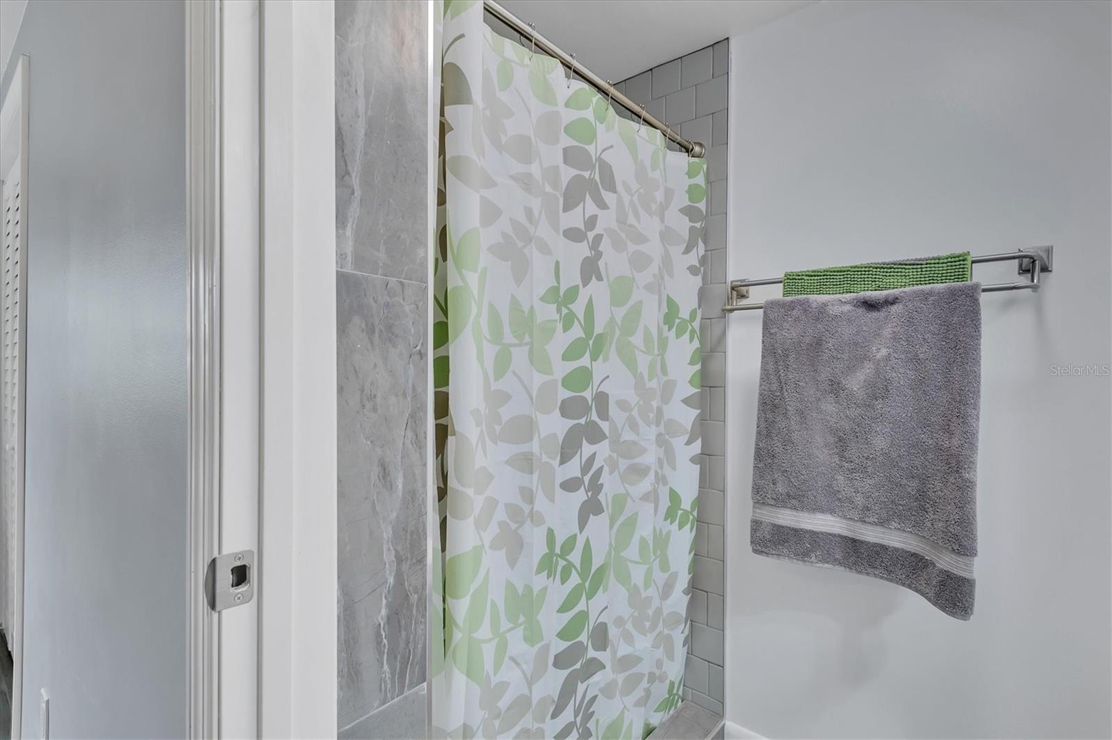 2305 NOVUS ST, SARASOTA, FL — photo 8