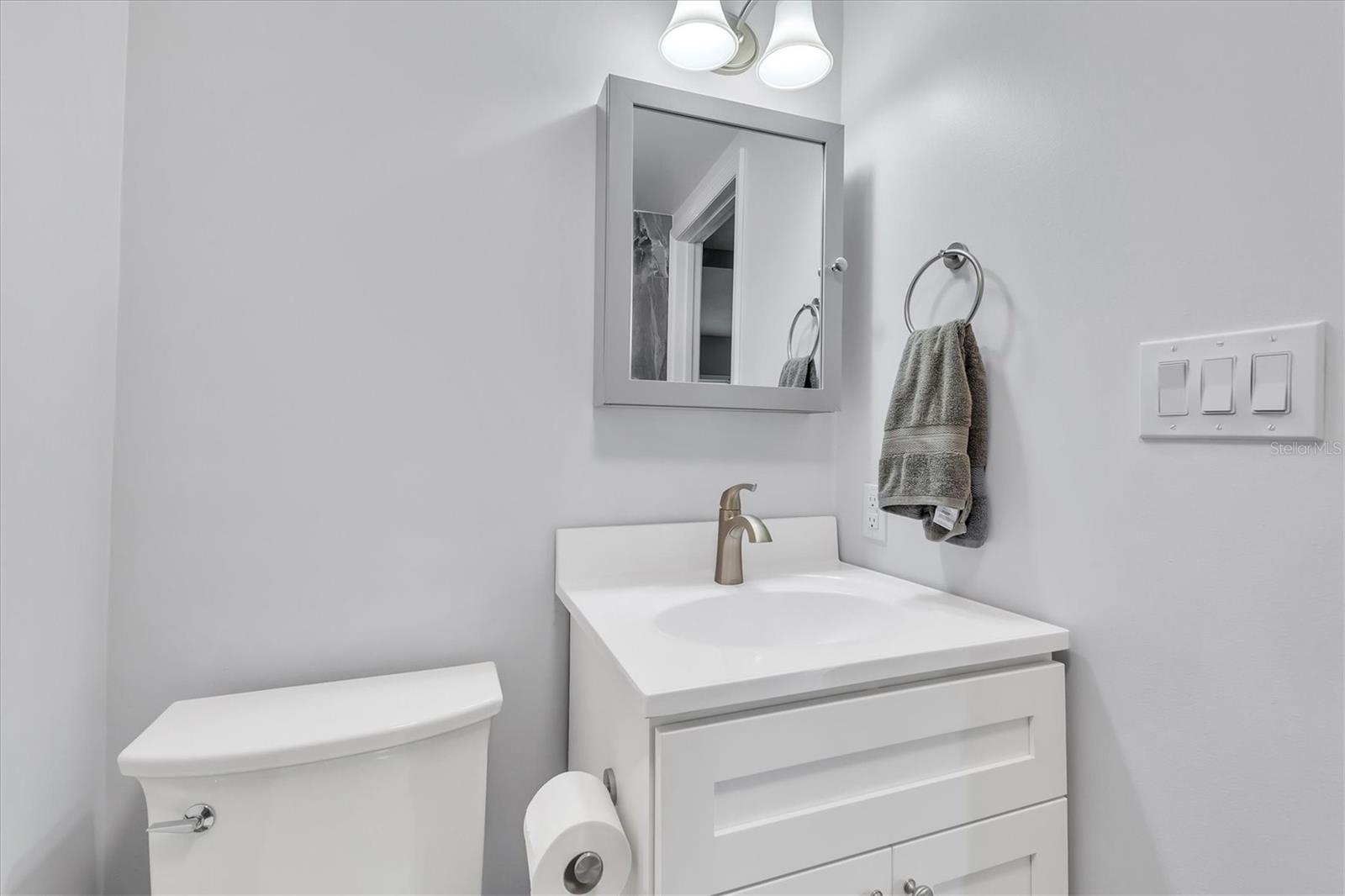 2305 NOVUS ST, SARASOTA, FL — photo 9