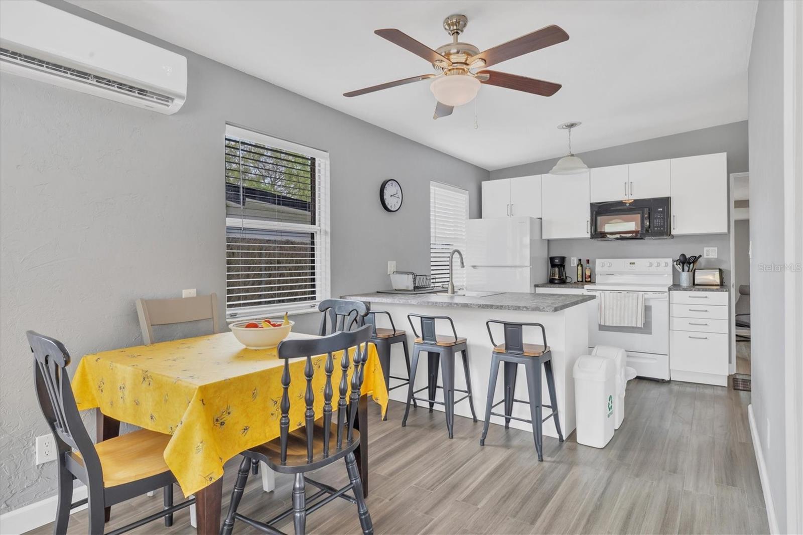 2305 NOVUS ST, SARASOTA, FL — photo 16