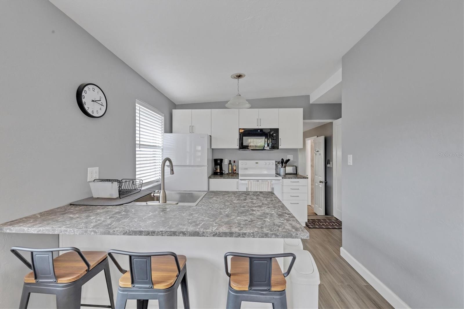2305 NOVUS ST, SARASOTA, FL — photo 17