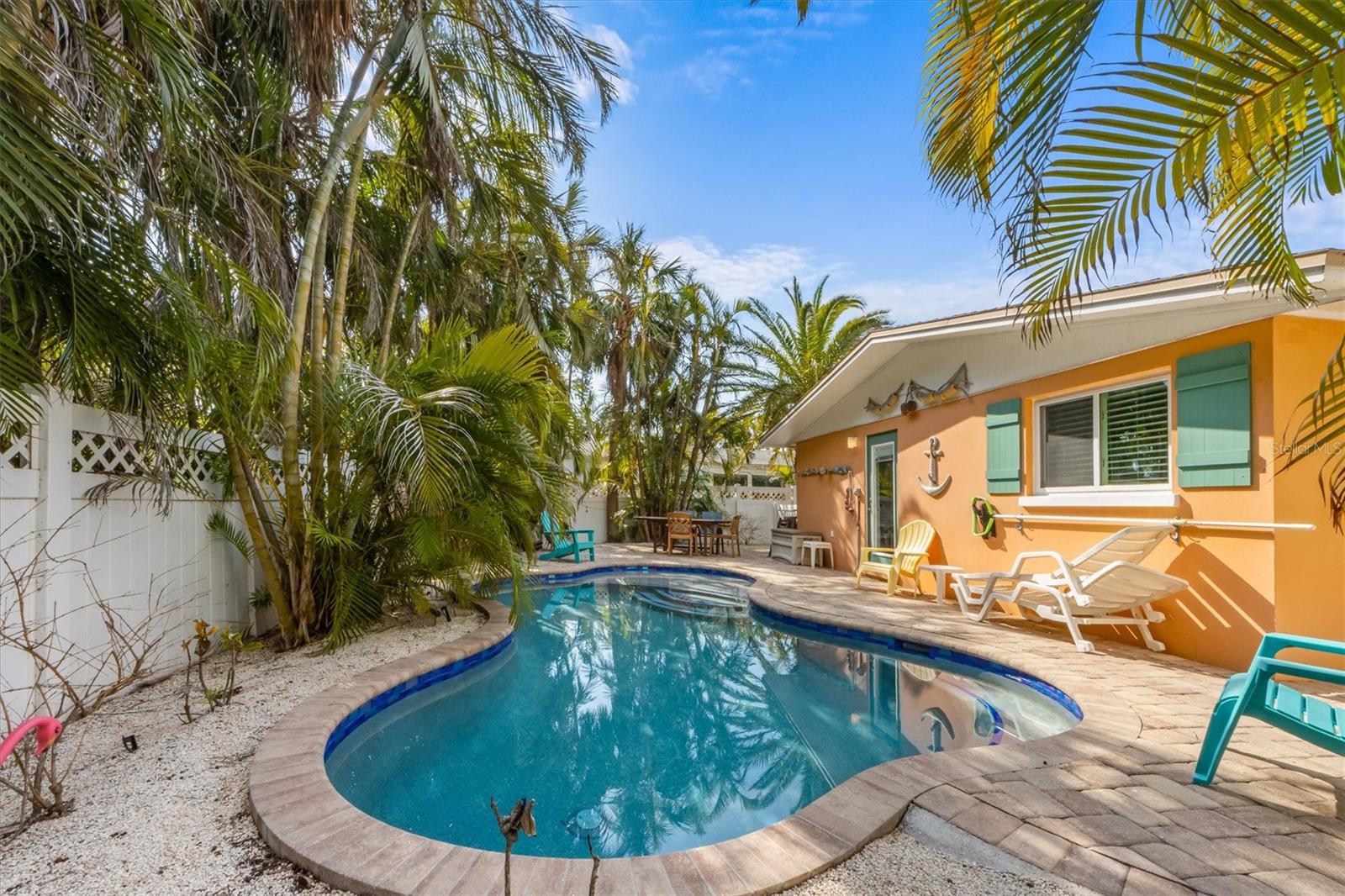 5807 DE PALMAS AVE, HOLMES BEACH, FL — photo 20