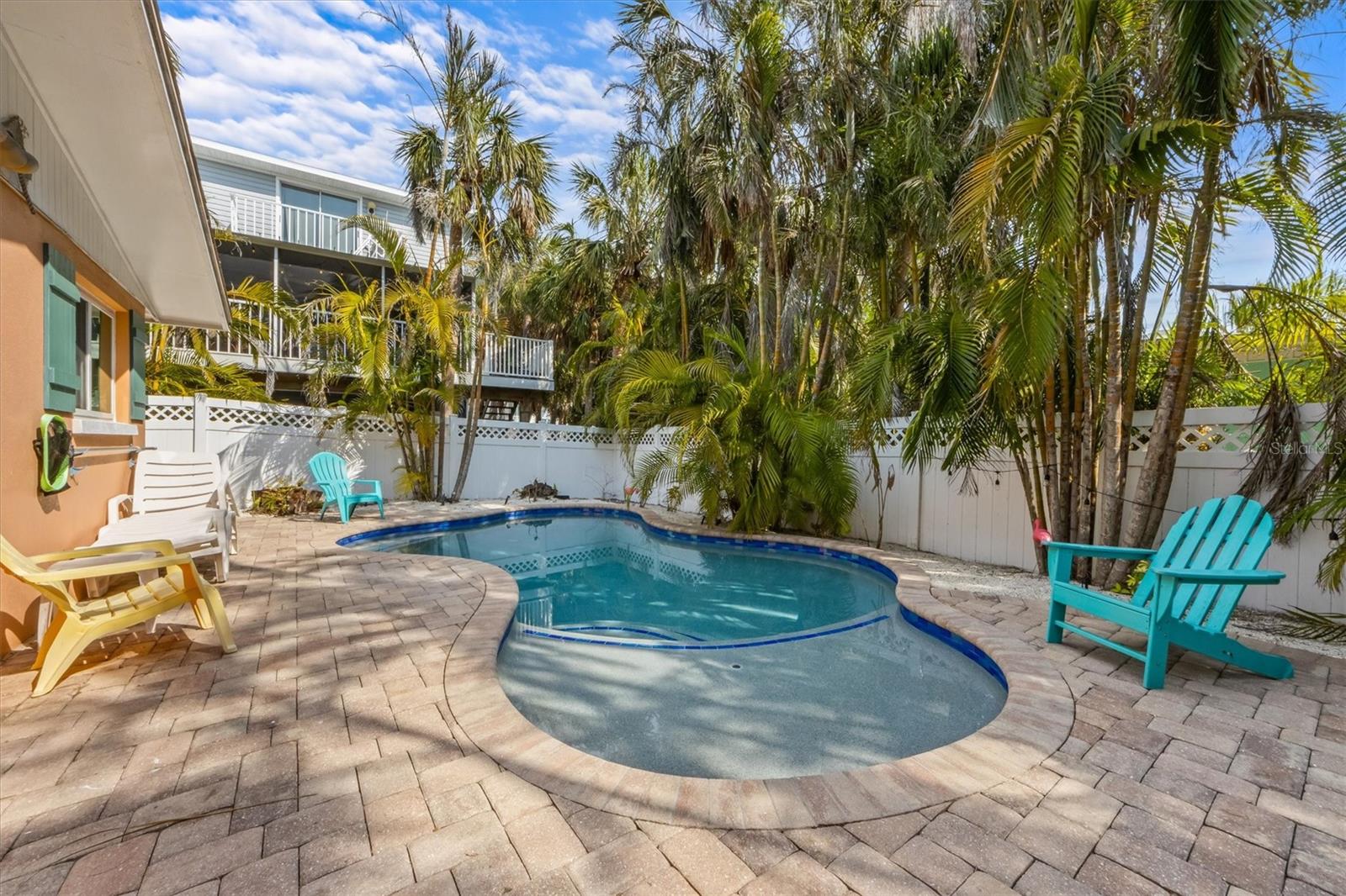 5807 DE PALMAS AVE, HOLMES BEACH, FL — photo 21