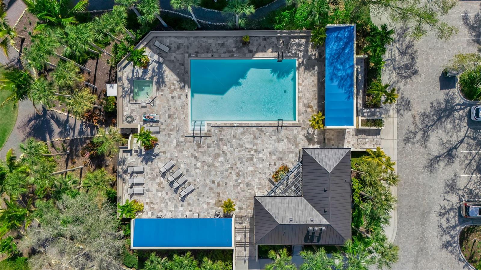 2110 HARBOURSIDE DR #523, LONGBOAT KEY, FL — photo 65