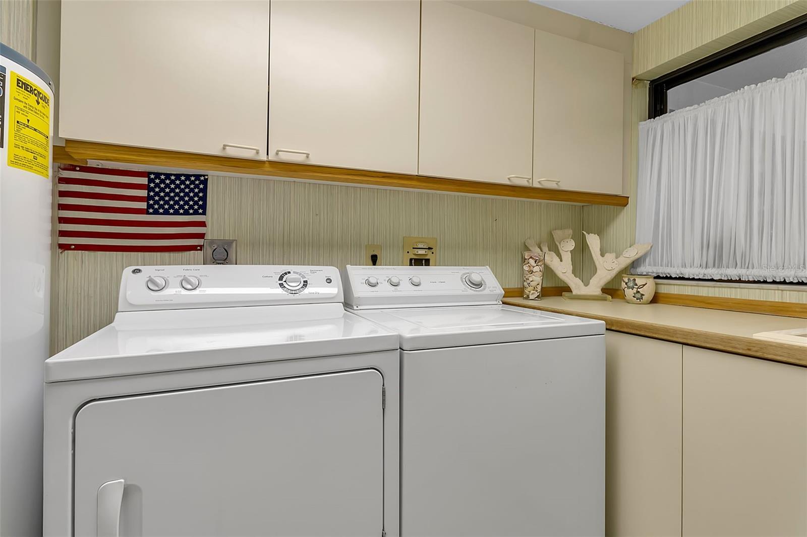 2110 HARBOURSIDE DR #523, LONGBOAT KEY, FL — photo 39