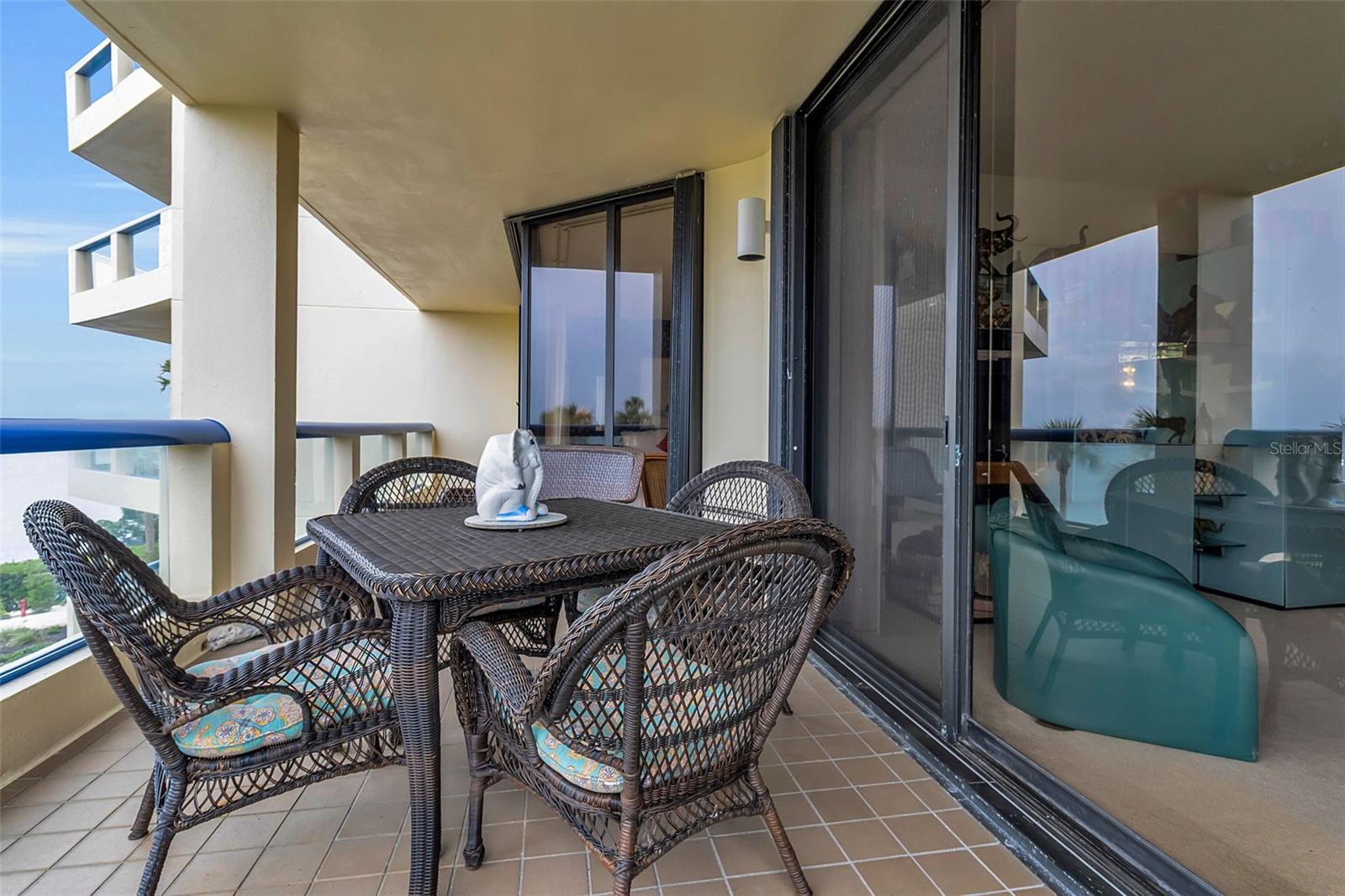 2110 HARBOURSIDE DR #523, LONGBOAT KEY, FL — photo 41