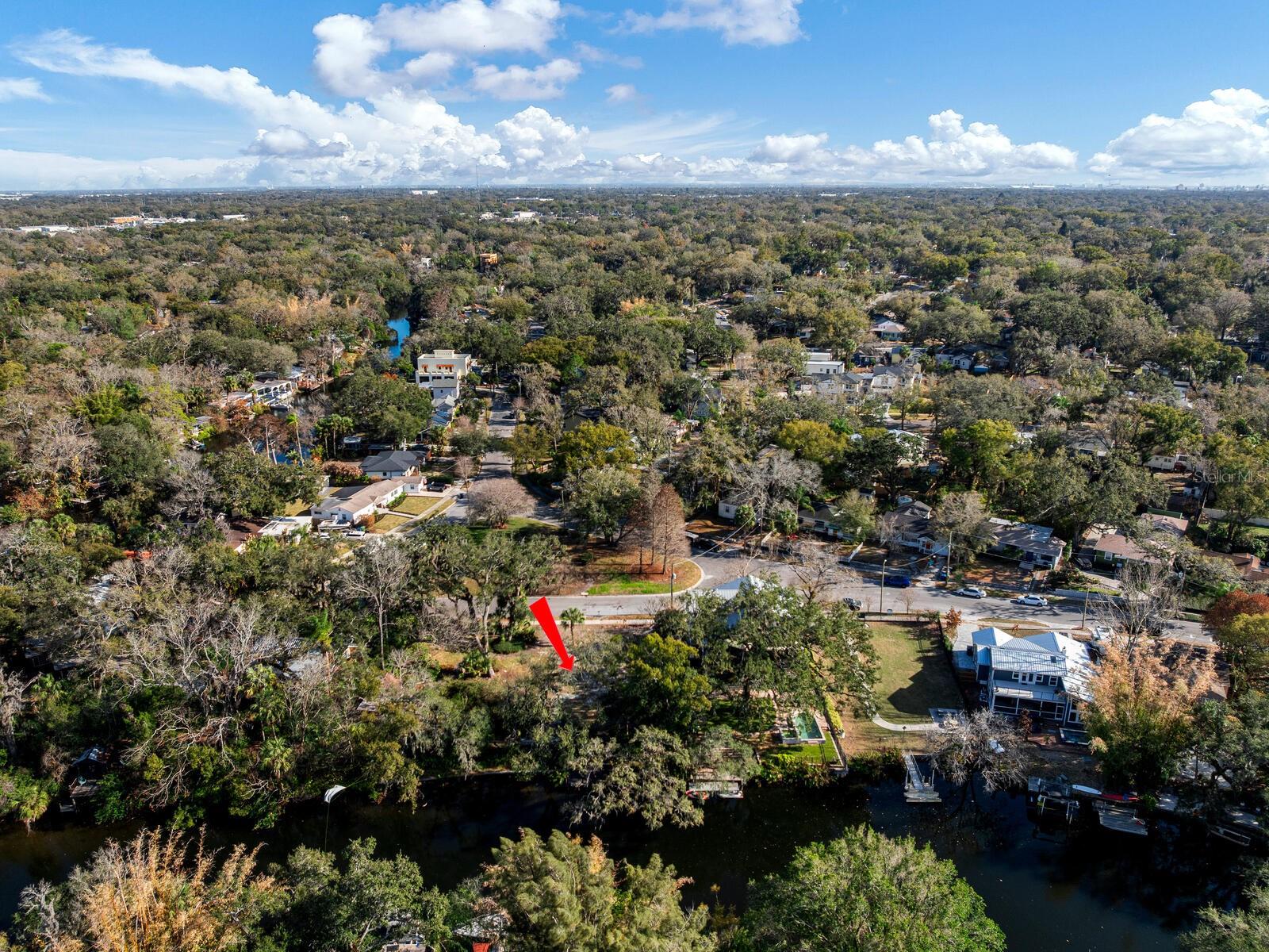 1214 E PARK CIR, TAMPA, FL — photo 10