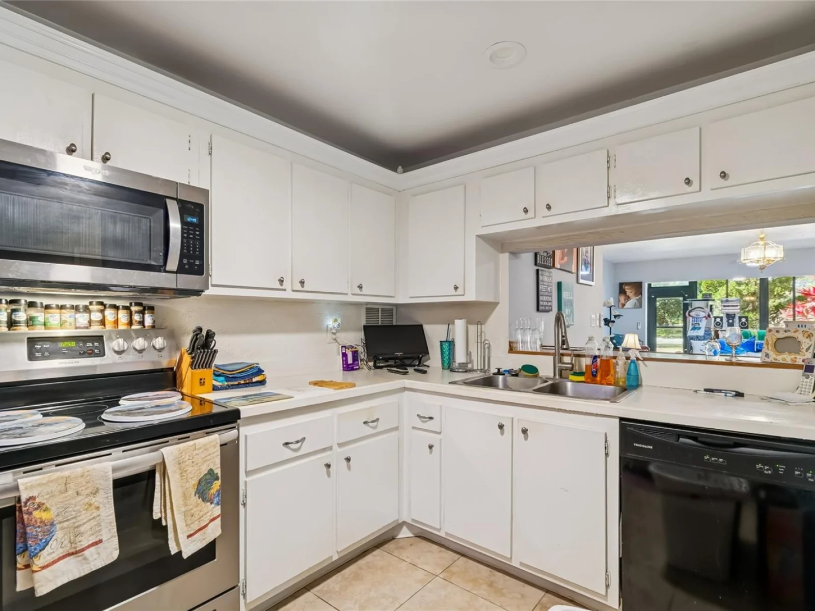 2679 SABAL SPRINGS CIR #102, CLEARWATER, FL — photo 5