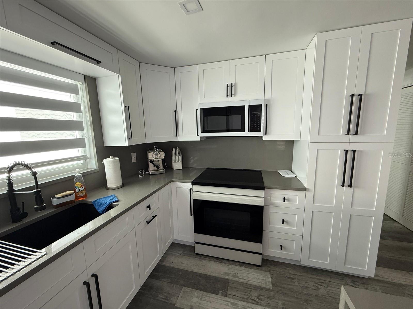 5925 BEVERLY DR, HUDSON, FL — photo 2