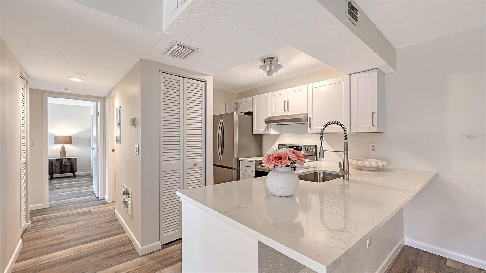3229 BENEVA RD #101, SARASOTA, FL — photo 11