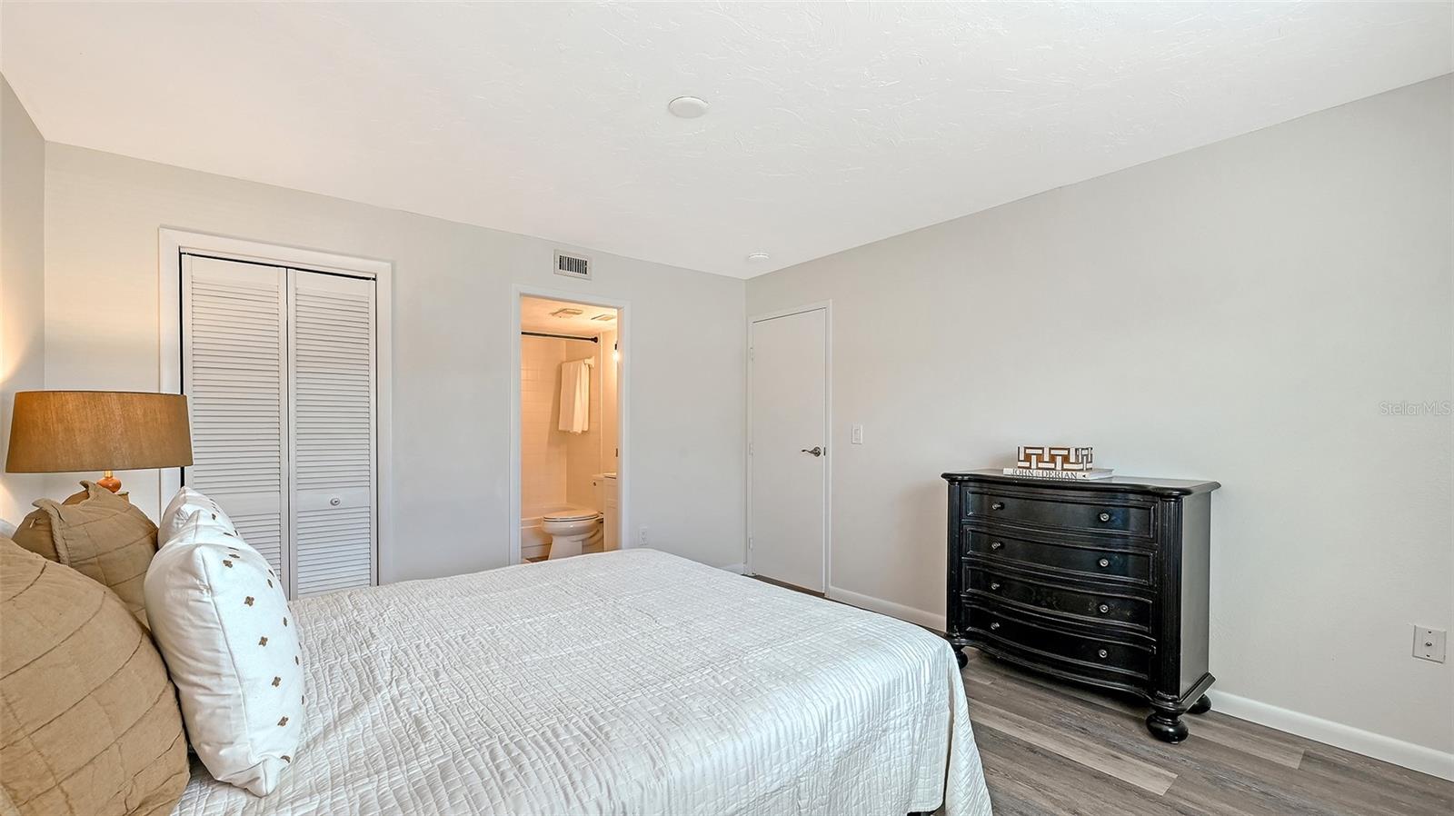 3229 BENEVA RD #101, SARASOTA, FL — photo 15