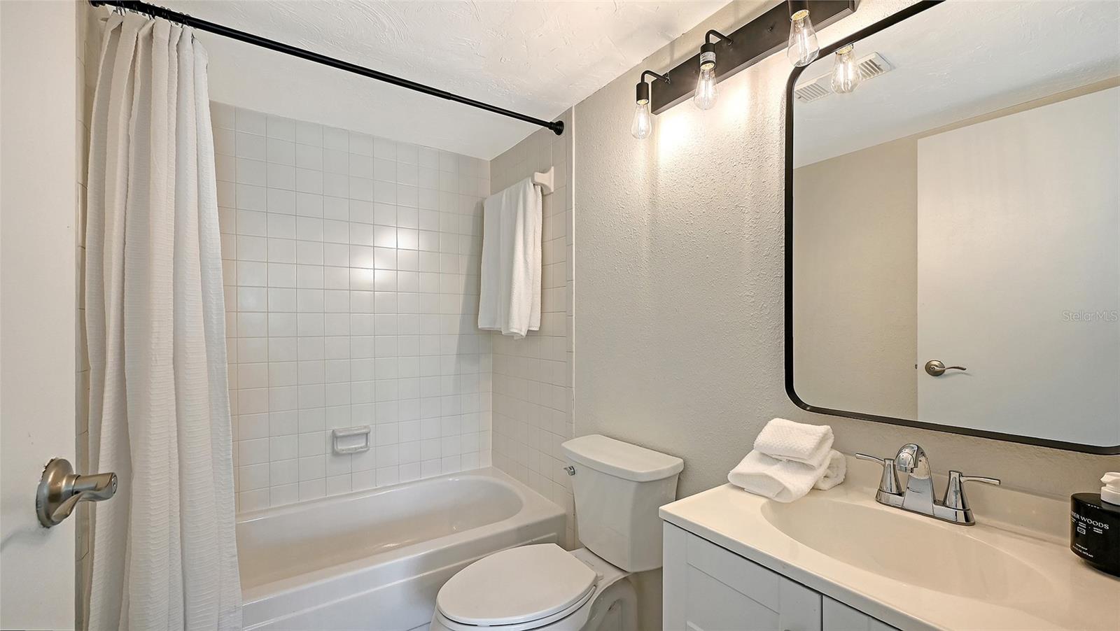 3229 BENEVA RD #101, SARASOTA, FL — photo 16