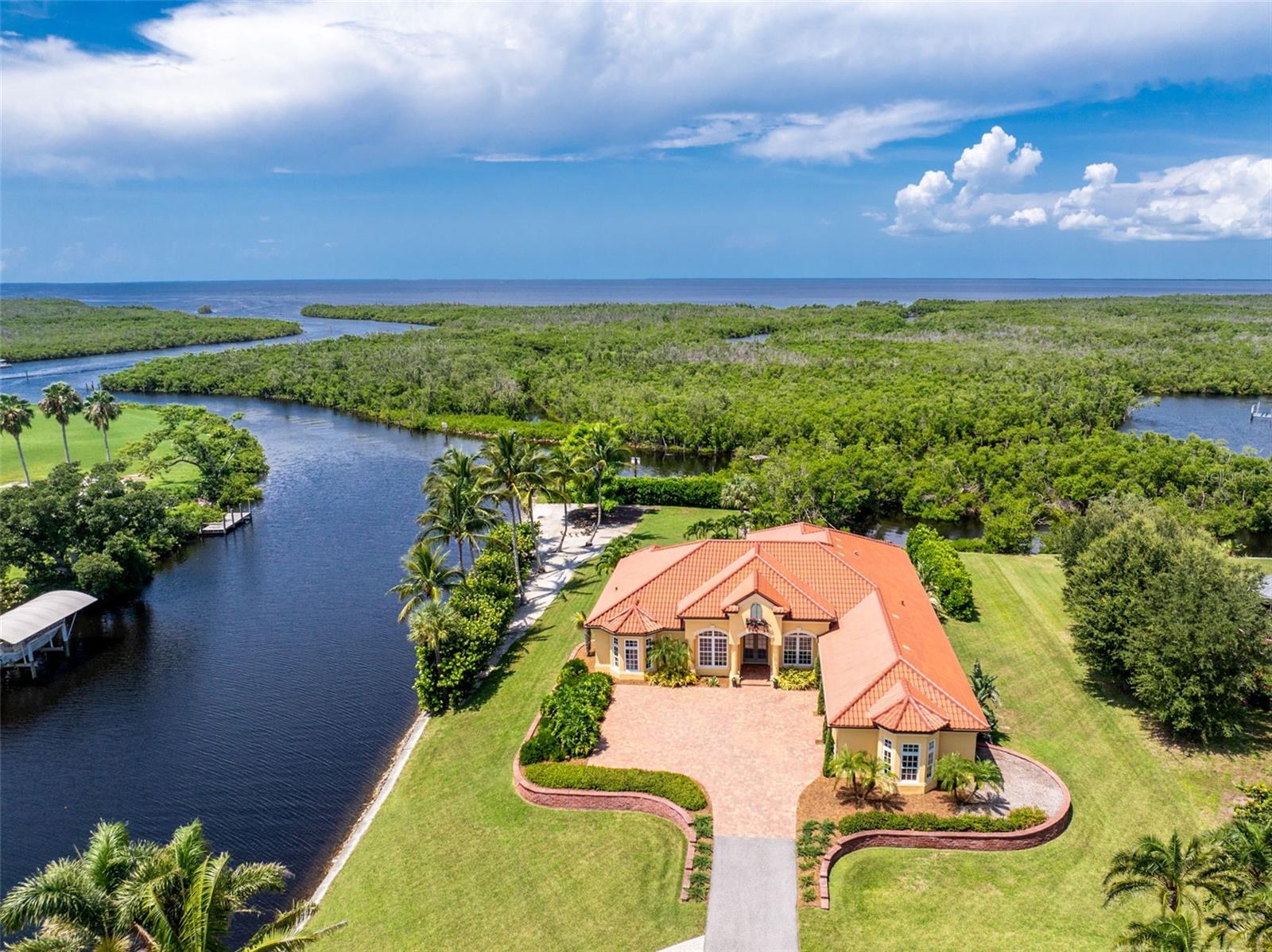 5566 RIVER BAY DR, PUNTA GORDA, FL — photo 3