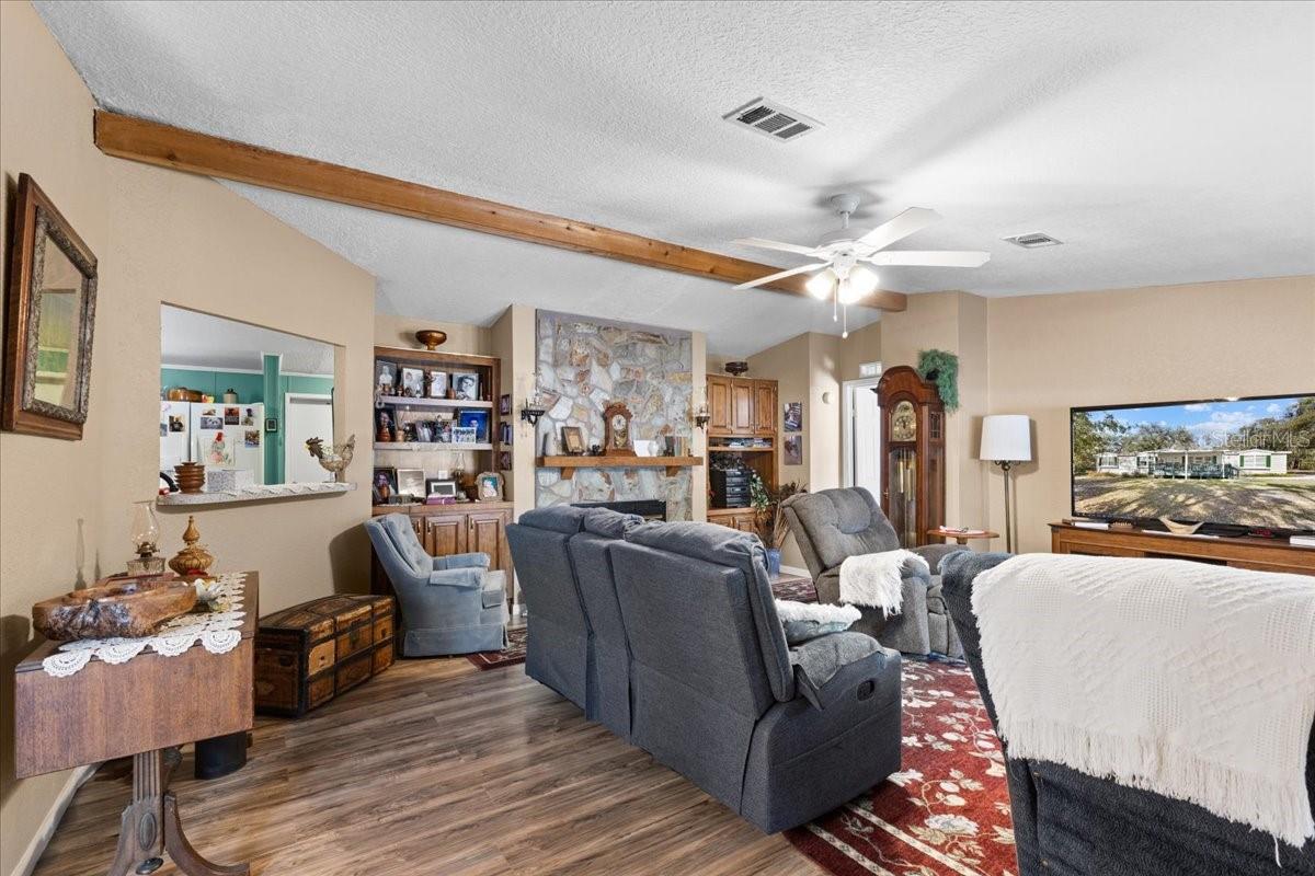 1658 NE 743RD ST, OLD TOWN, FL — photo 3