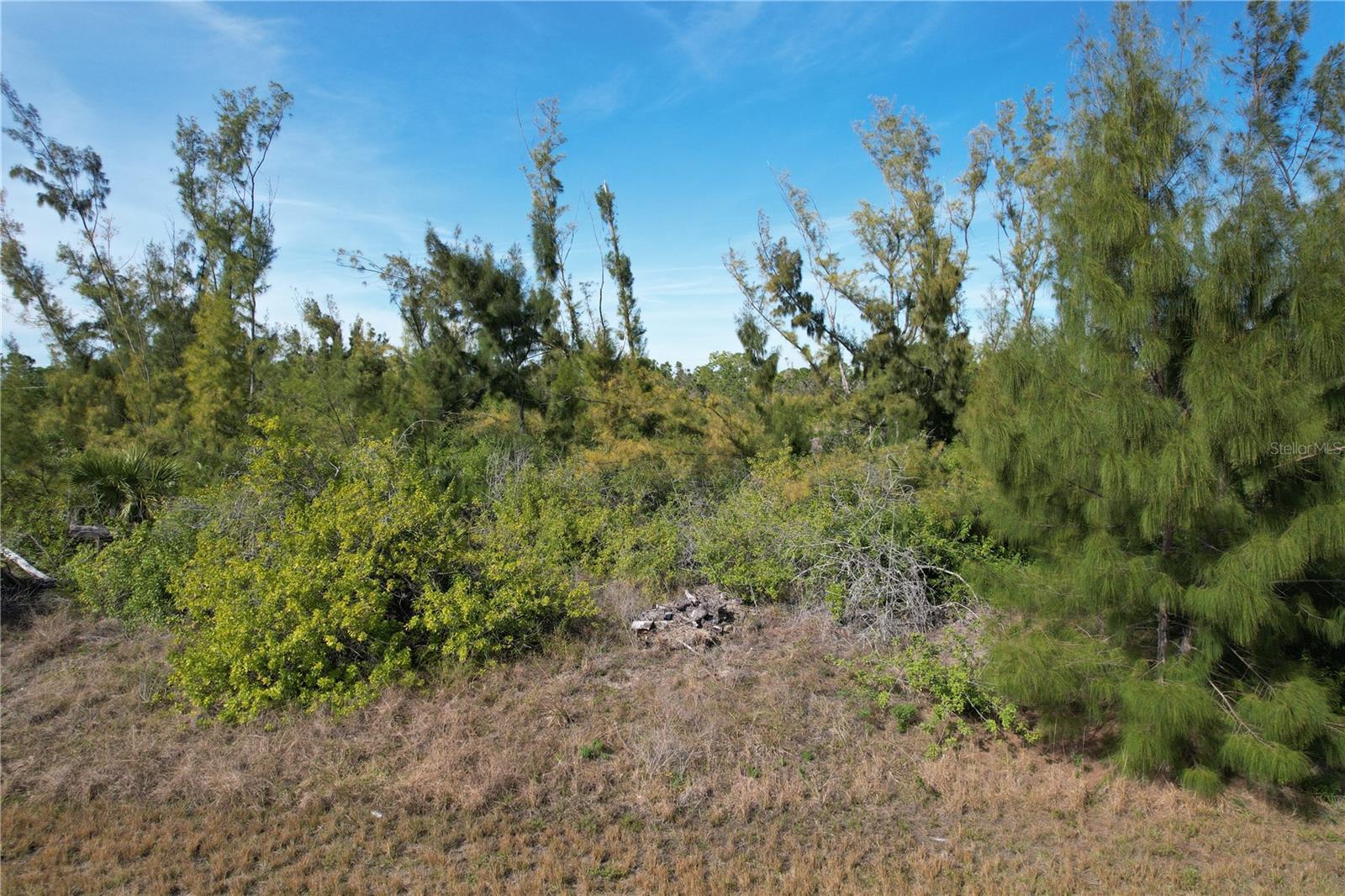 10565 ABELLO RD, PORT CHARLOTTE, FL — photo 2
