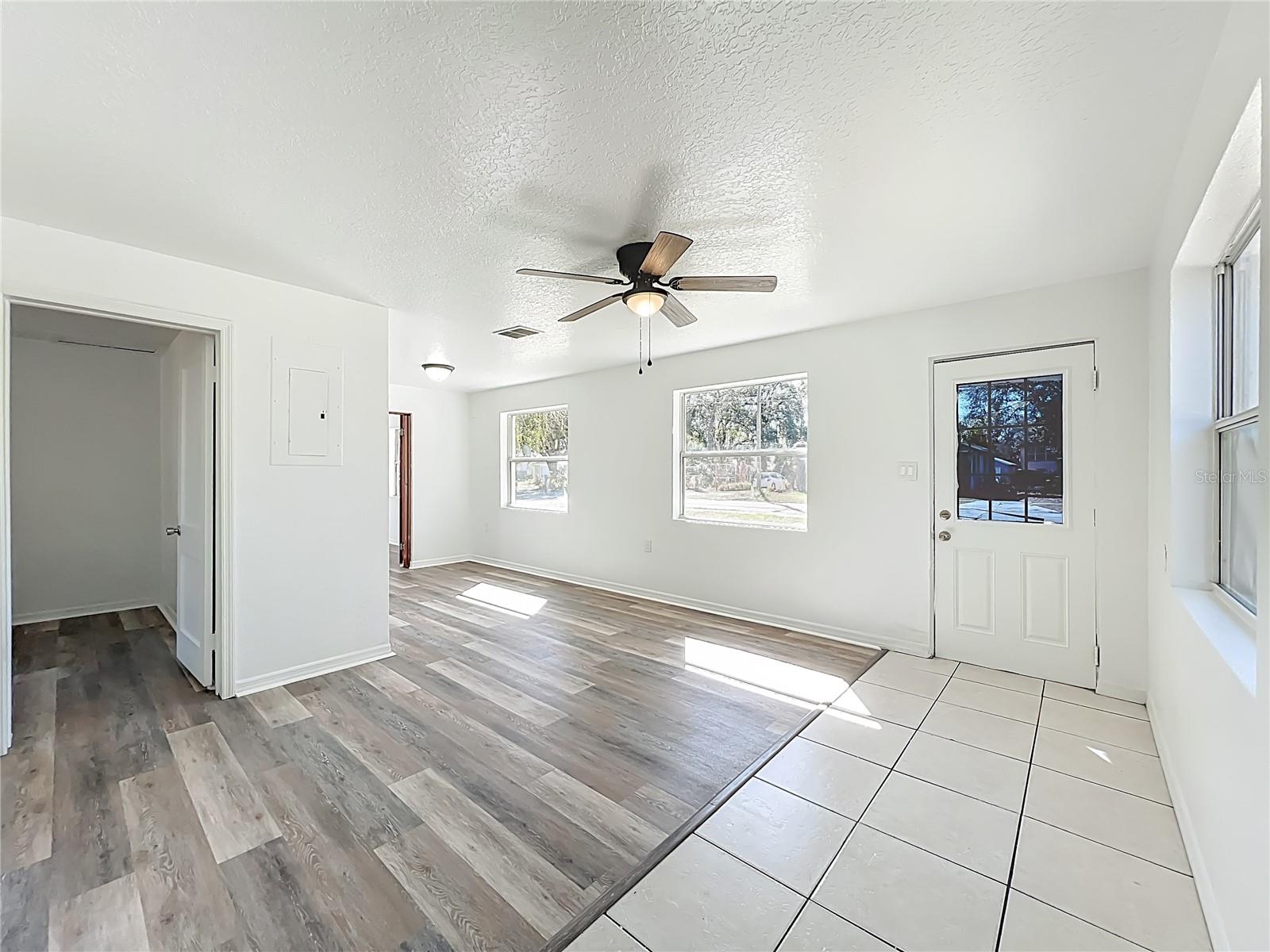 301 E ATWATER AVE, EUSTIS, FL — photo 13