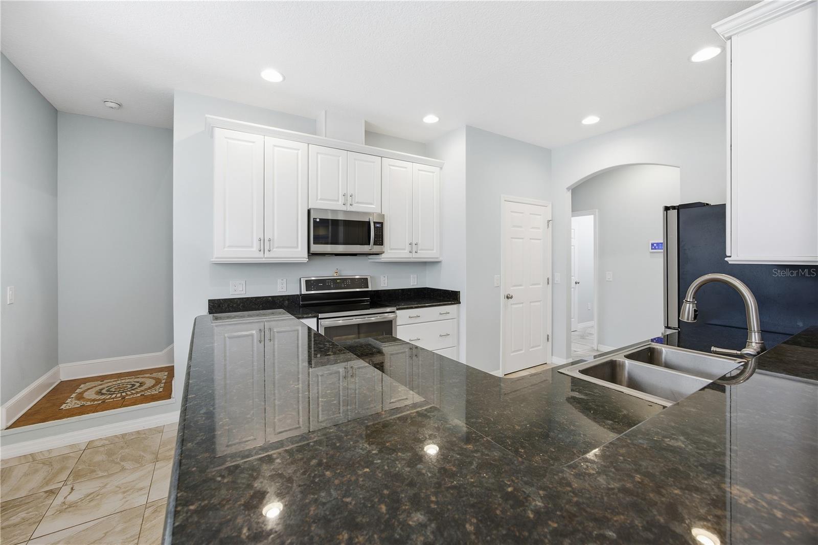 5608 STRONG PT, WEIRSDALE, FL — photo 59
