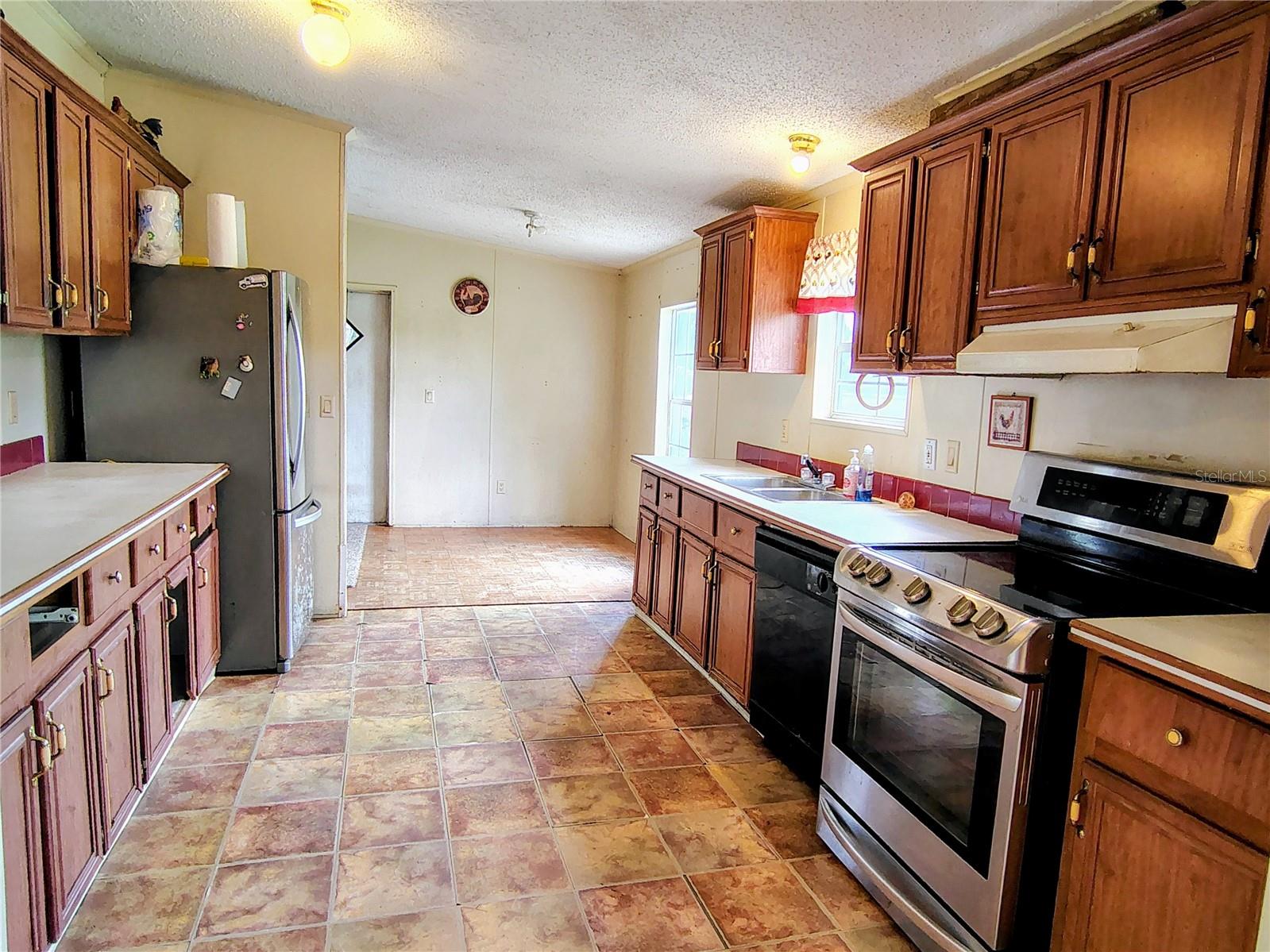 14240 SR 471, WEBSTER, FL — photo 18