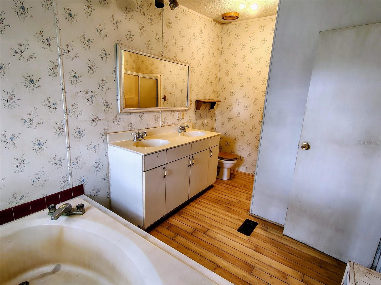 14240 SR 471, WEBSTER, FL — photo 21