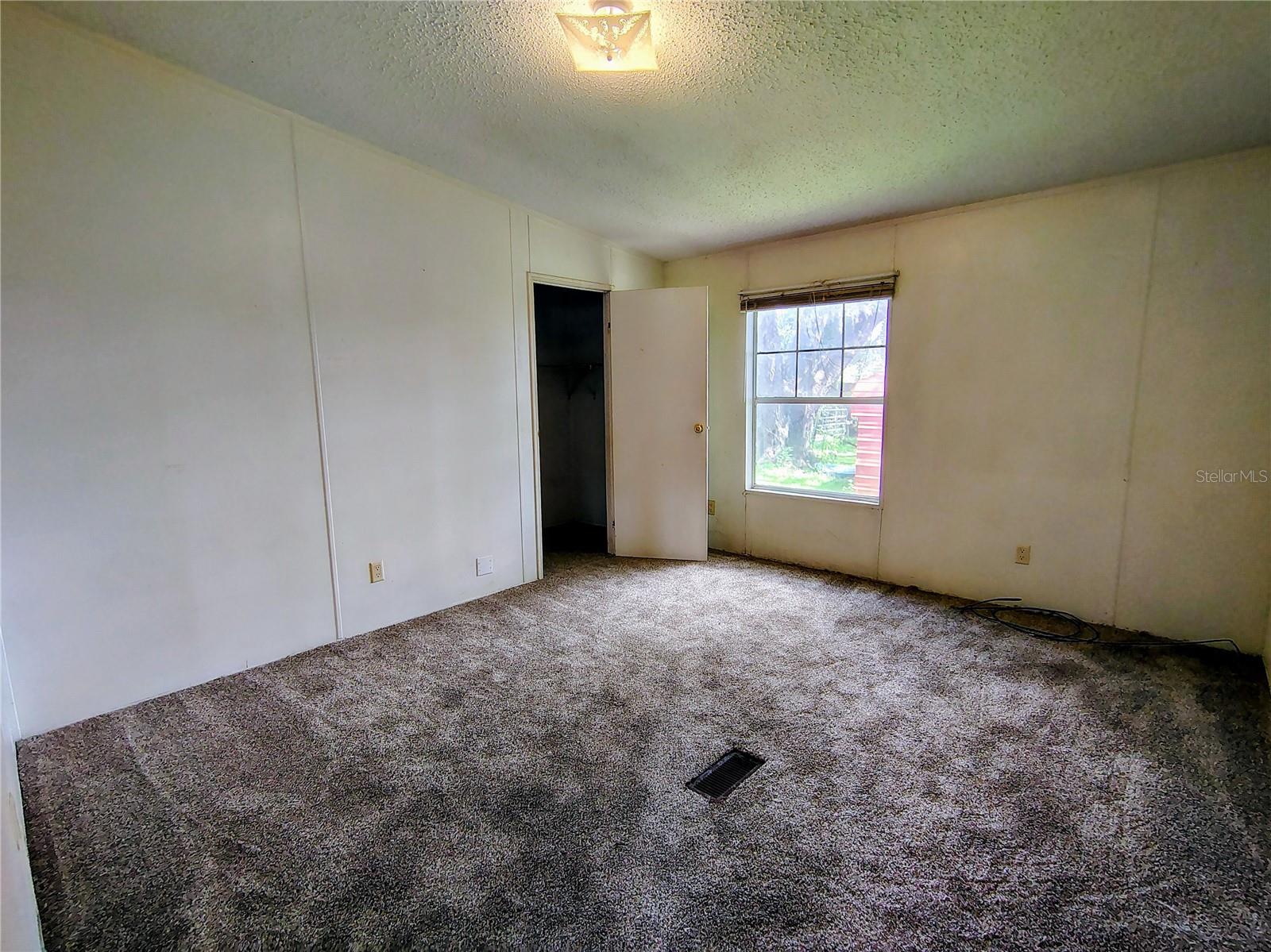 14240 SR 471, WEBSTER, FL — photo 24