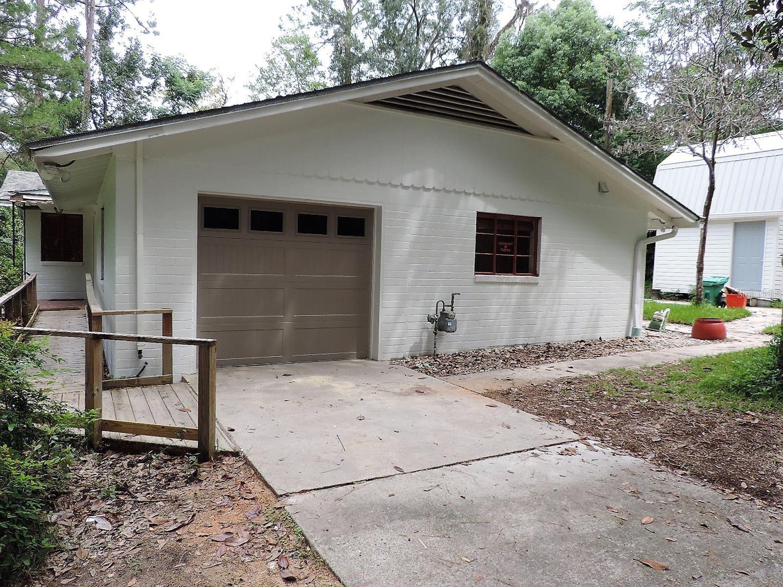2049 NW 9TH AVE, GAINESVILLE, FL — photo 6