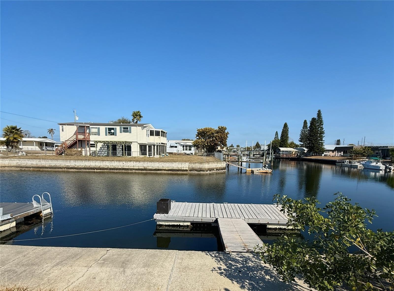 6411 TOWER DR, HUDSON, FL — photo 3