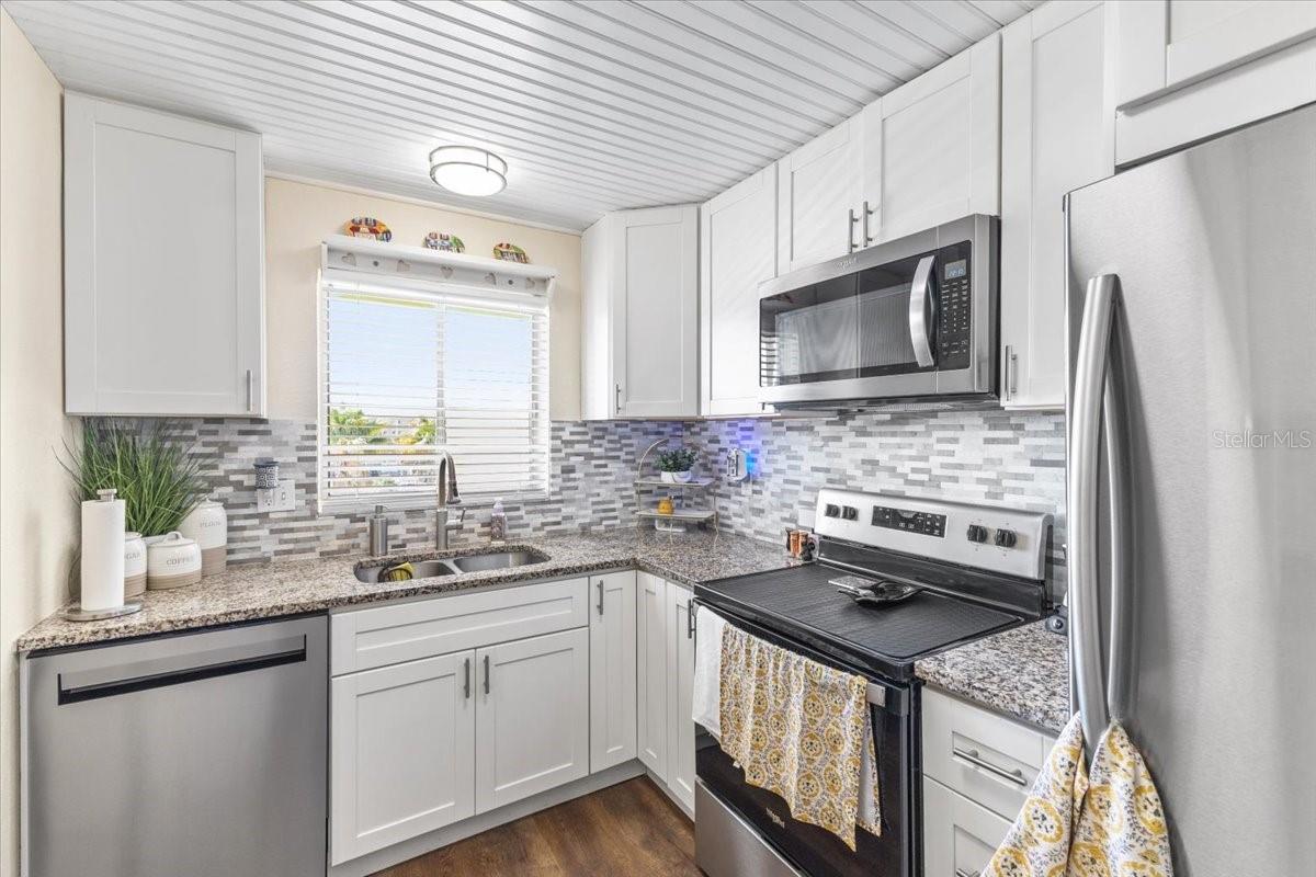 3710 LAKE BAYSHORE DR #k416, BRADENTON, FL — photo 3