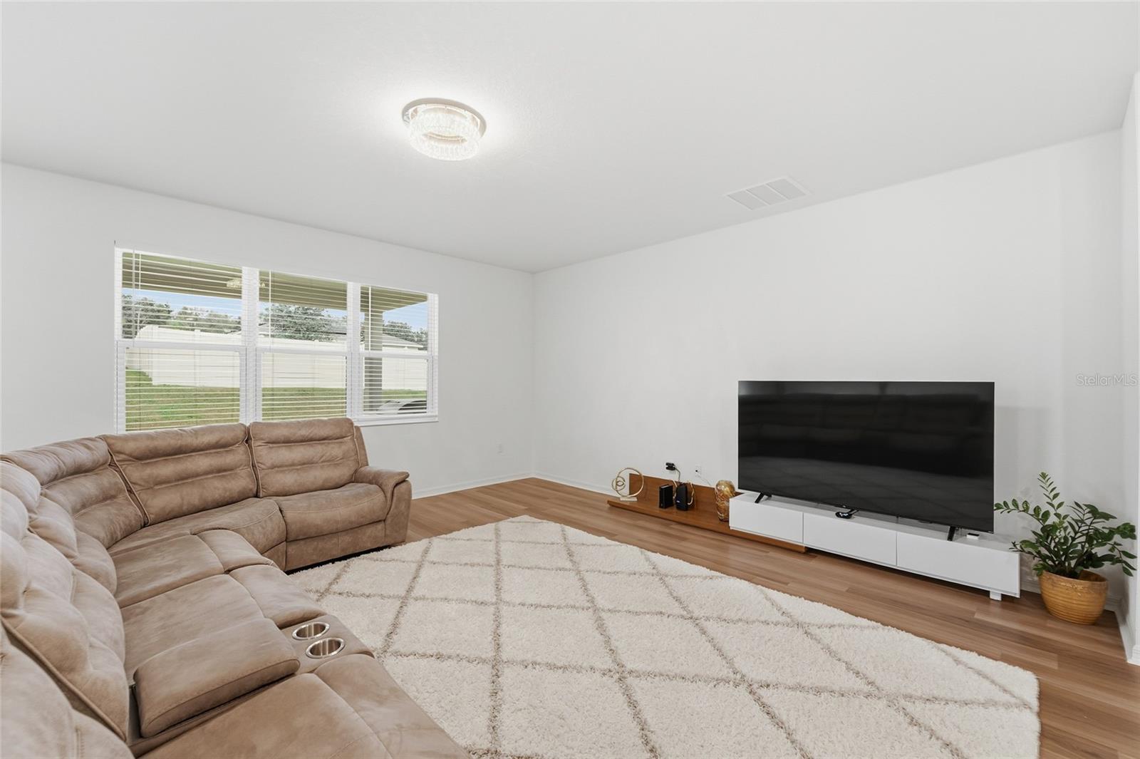 2081 MALBEC CT, MINNEOLA, FL — photo 12