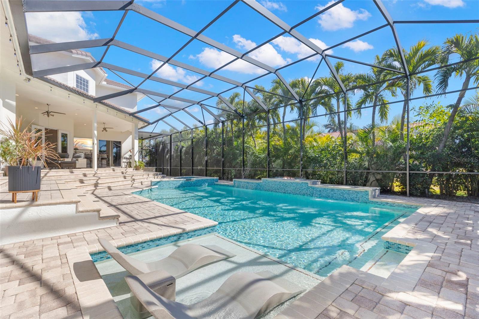 5264 61ST AVE S, ST PETERSBURG, FL — photo 2