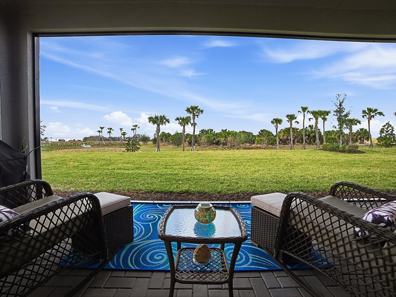 1599 BELLAGIO LOOP, TAVARES, FL — photo 5