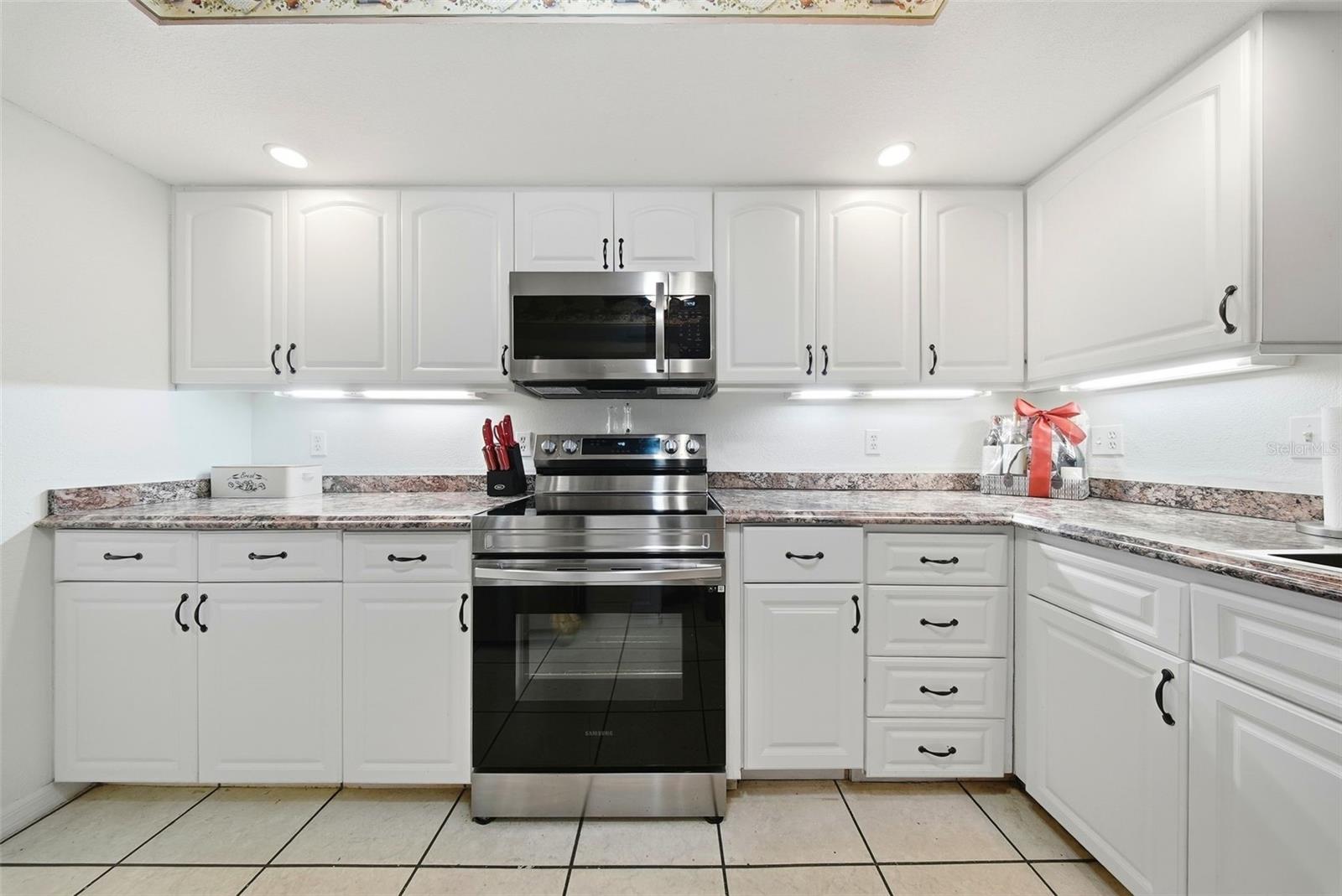 9100 PARK BLVD #6, SEMINOLE, FL — photo 4