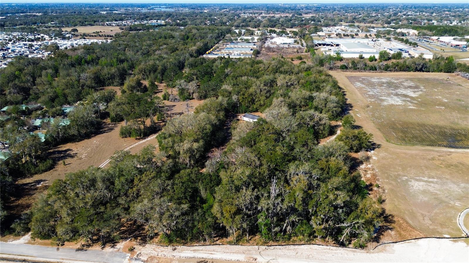 39725 CLAY AVE N, LADY LAKE, FL — photo 30