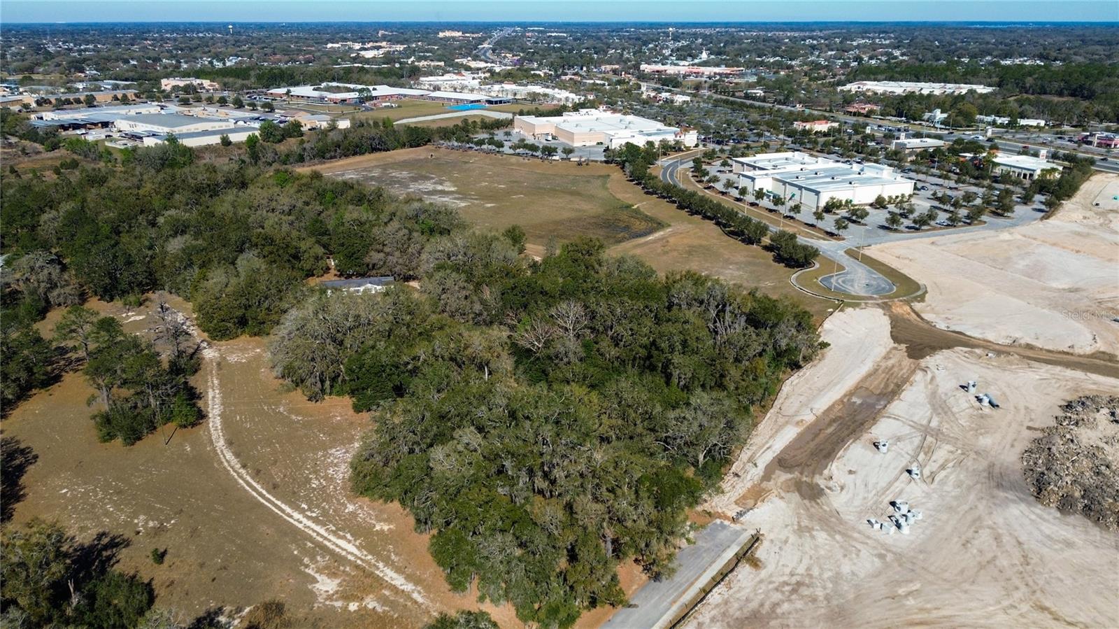 39725 CLAY AVE N, LADY LAKE, FL — photo 33